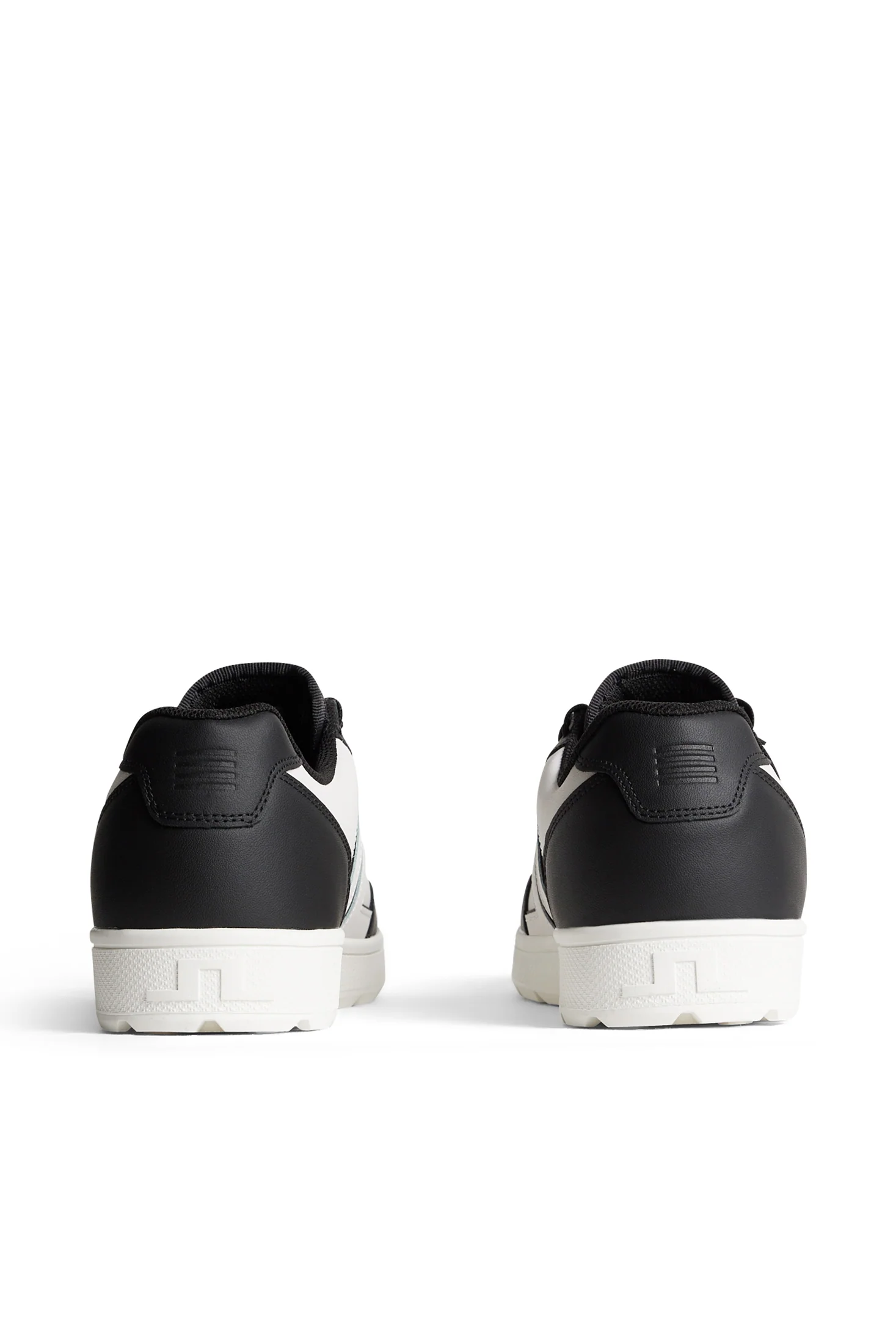 Ace Low-Top Golf Sneaker / Black - Image 2