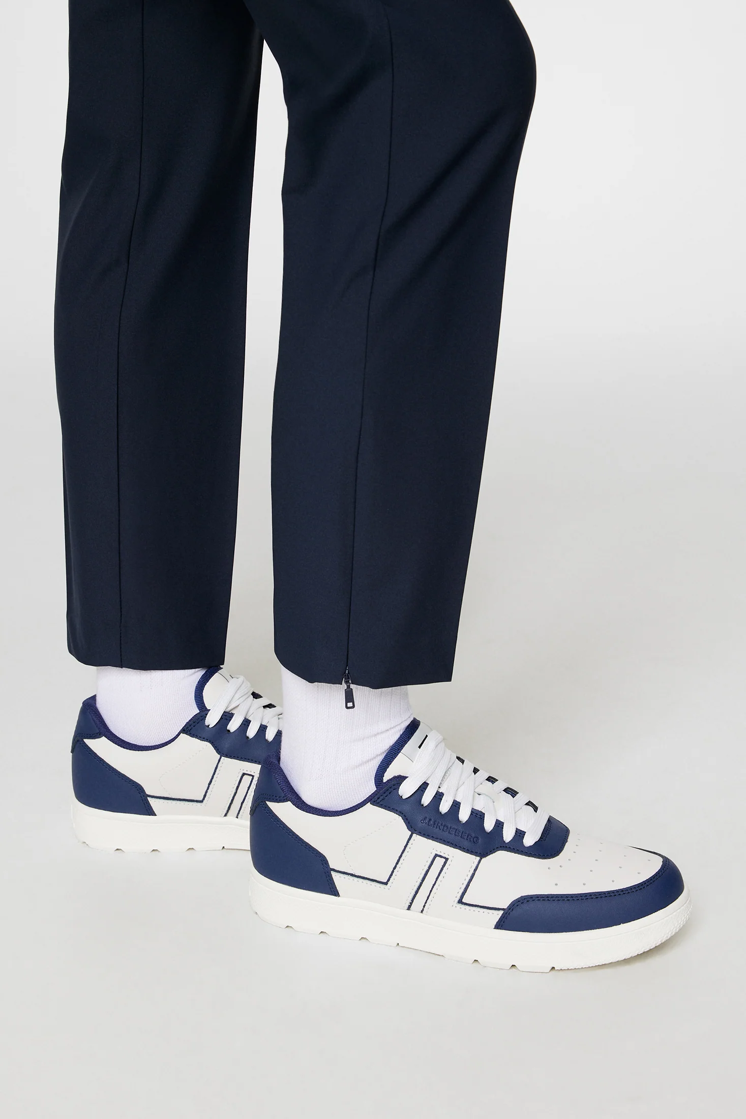 Ace Low-Top Golf Sneaker W / Estate Blue - Image 3