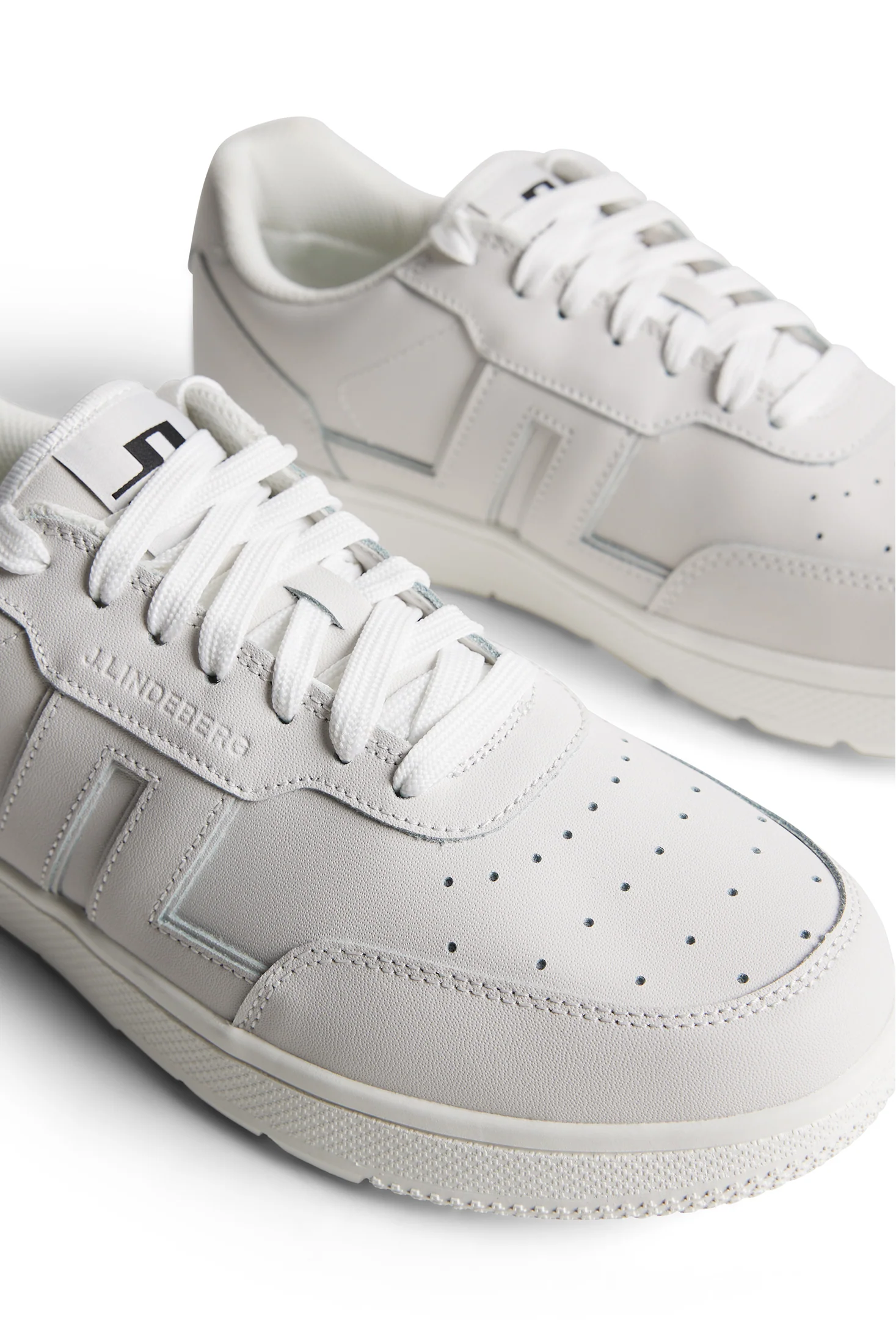 Ace Low-Top Golf Sneaker W / White - Image 7