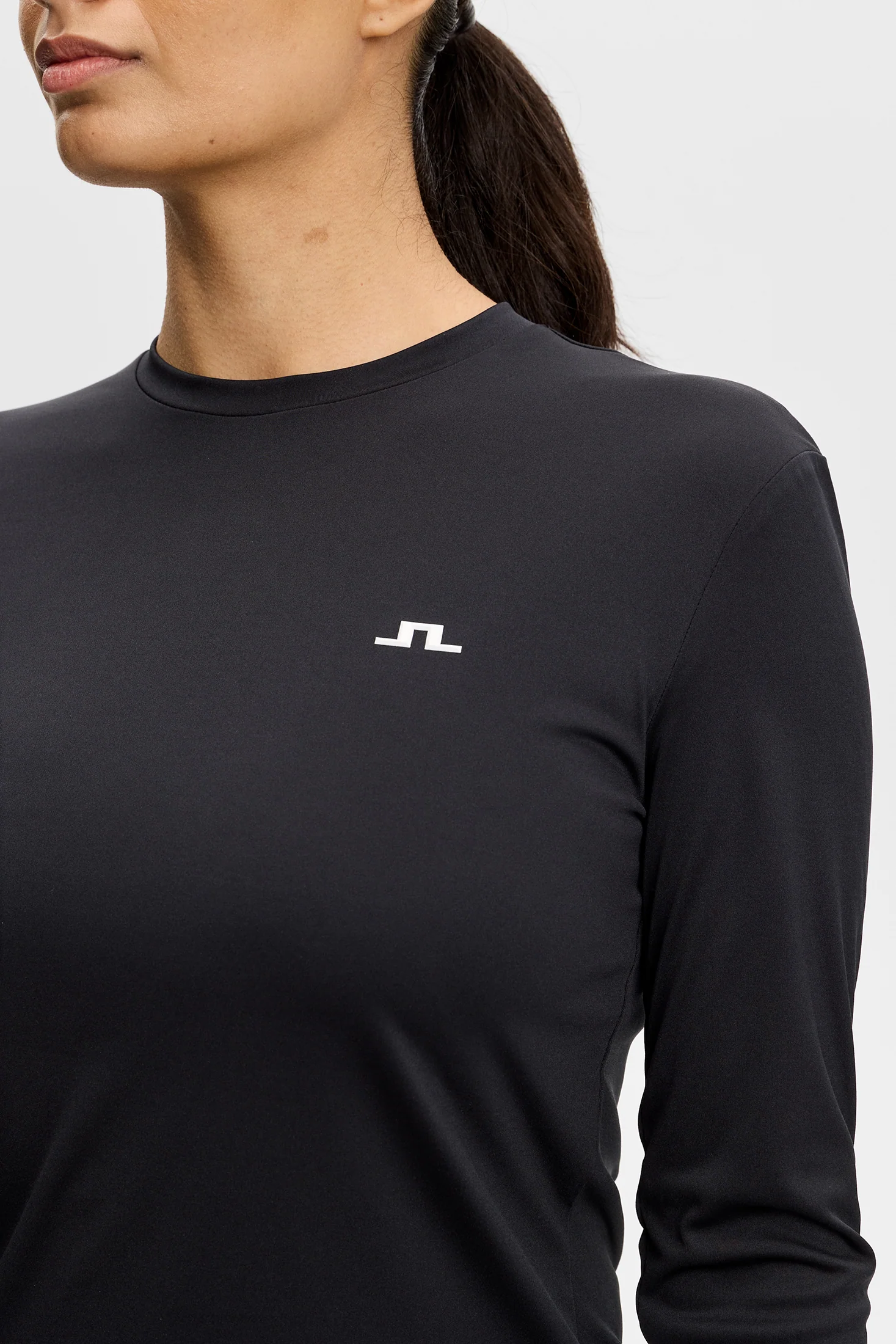 Ada LS T-shirt / Black - Image 5