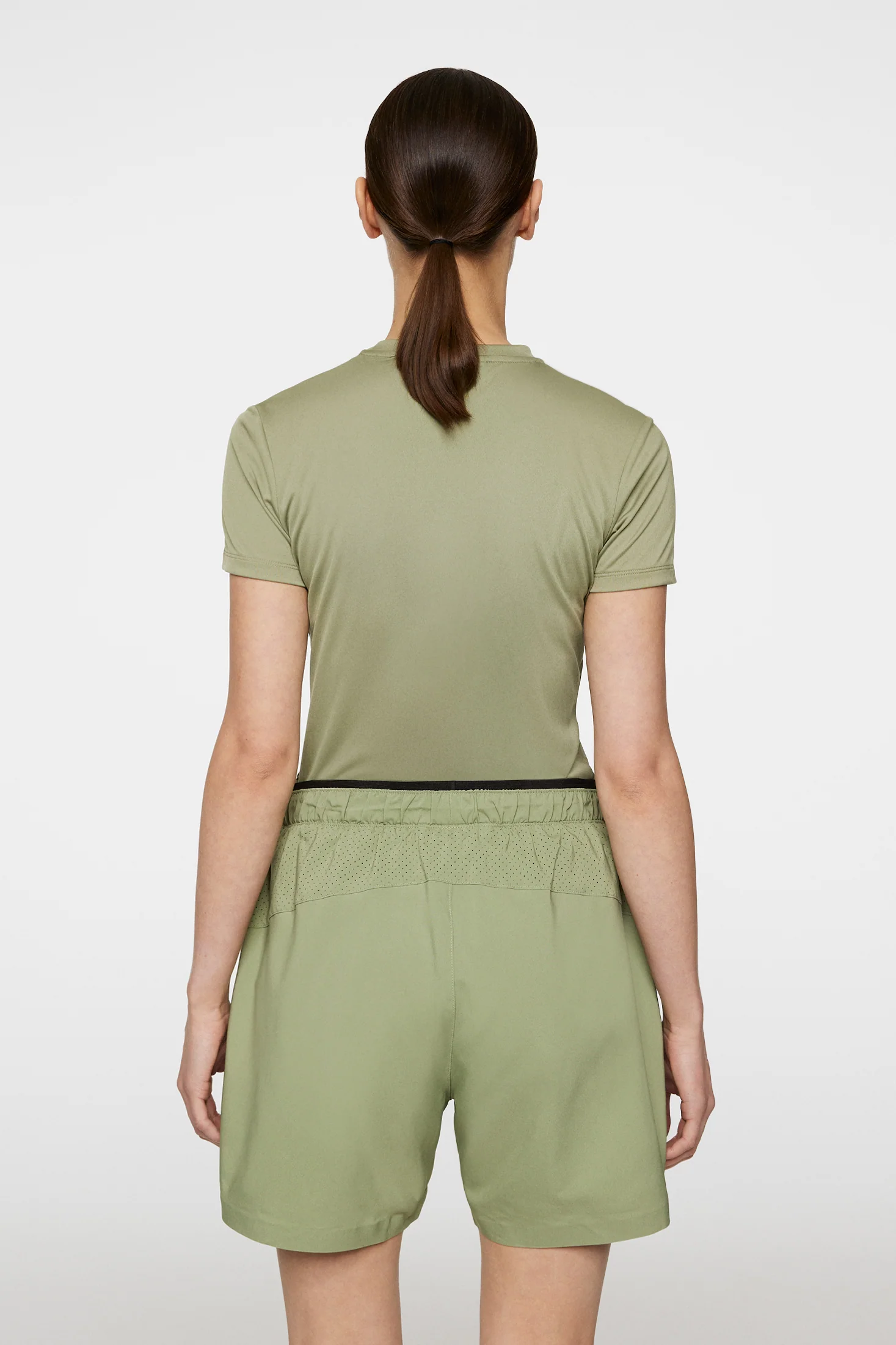 Ada T-shirt / Oil Green - Image 3