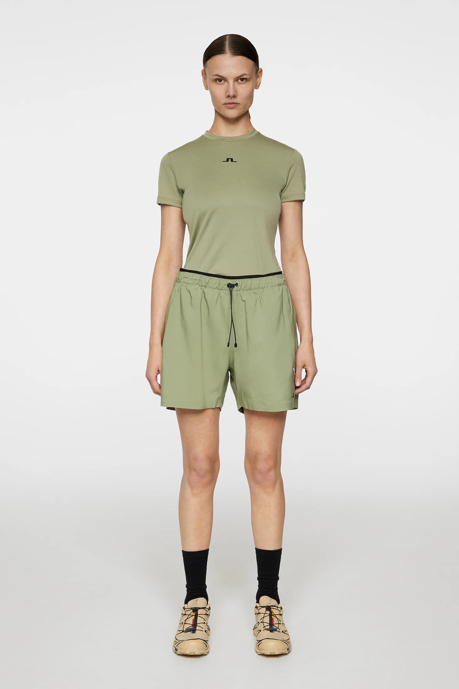 Ada T-shirt / Oil Green - Image 4