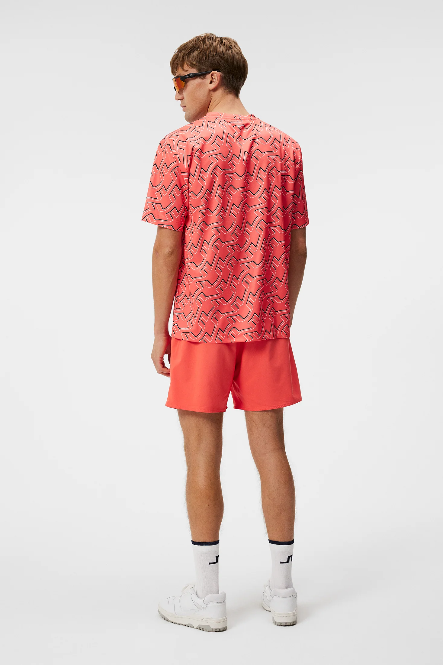 Ade Print T-shirt / Outline Bridge Wave Coral - Image 3
