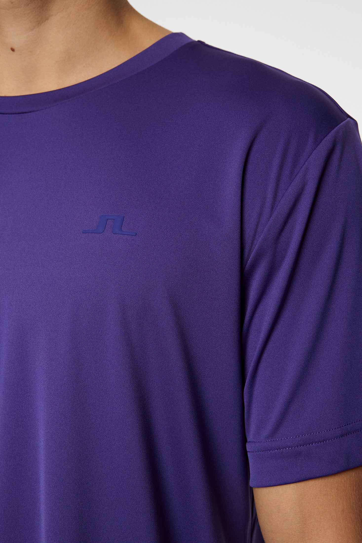 Ade T-shirt / Deep Wisteria - Image 6