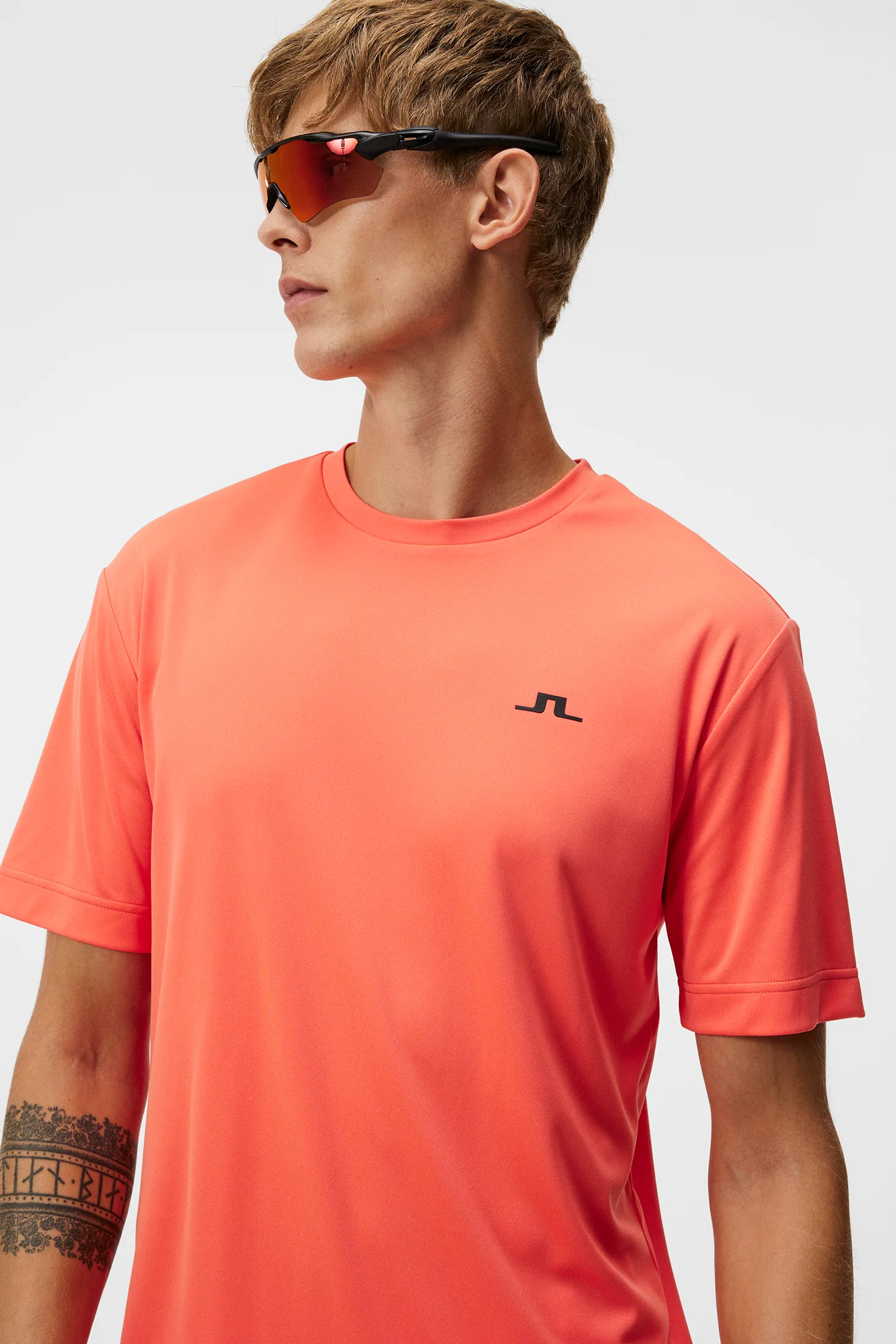 Ade T-shirt / Hot Coral - Image 5