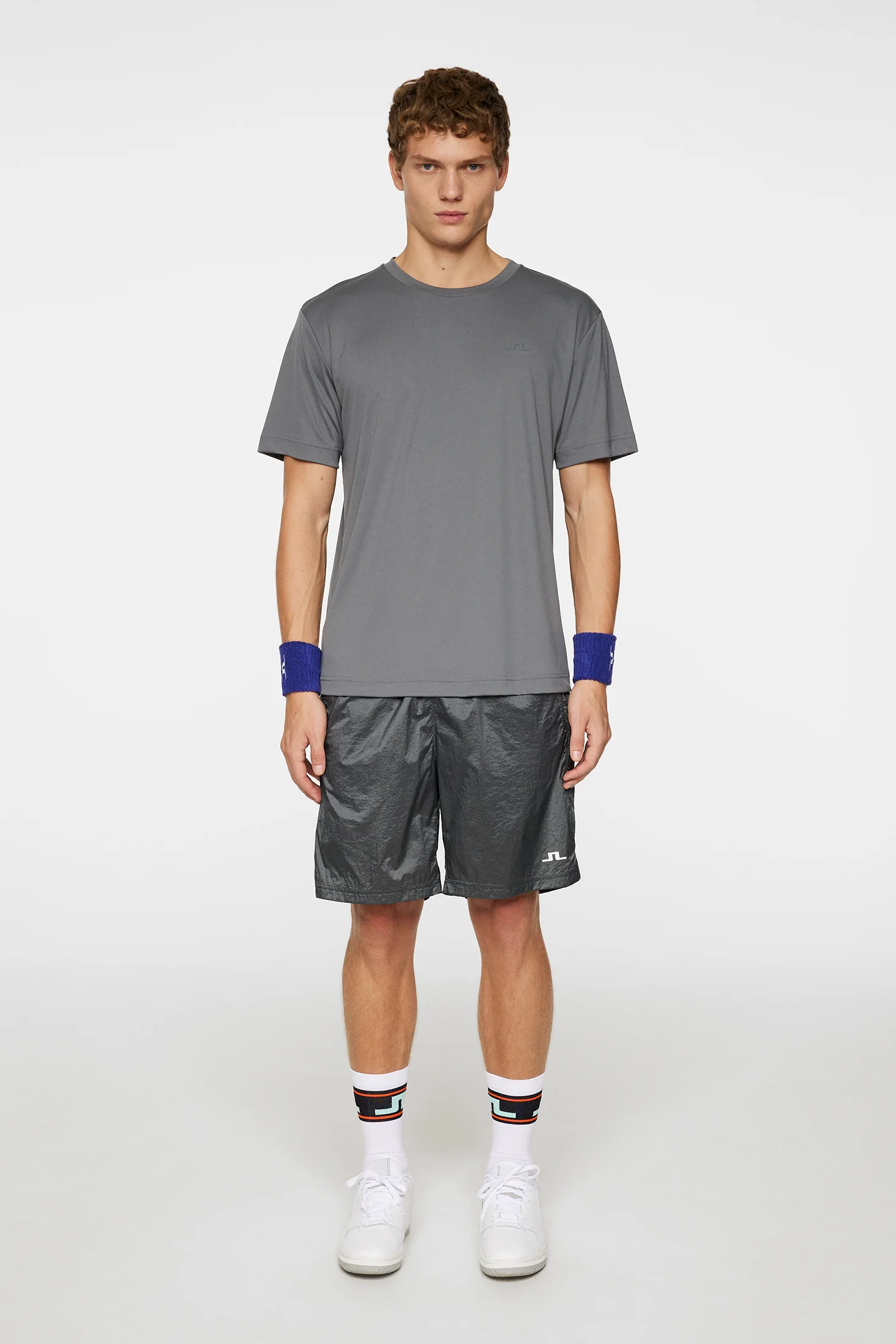Ade T-shirt / Lava Smoke - Image 4