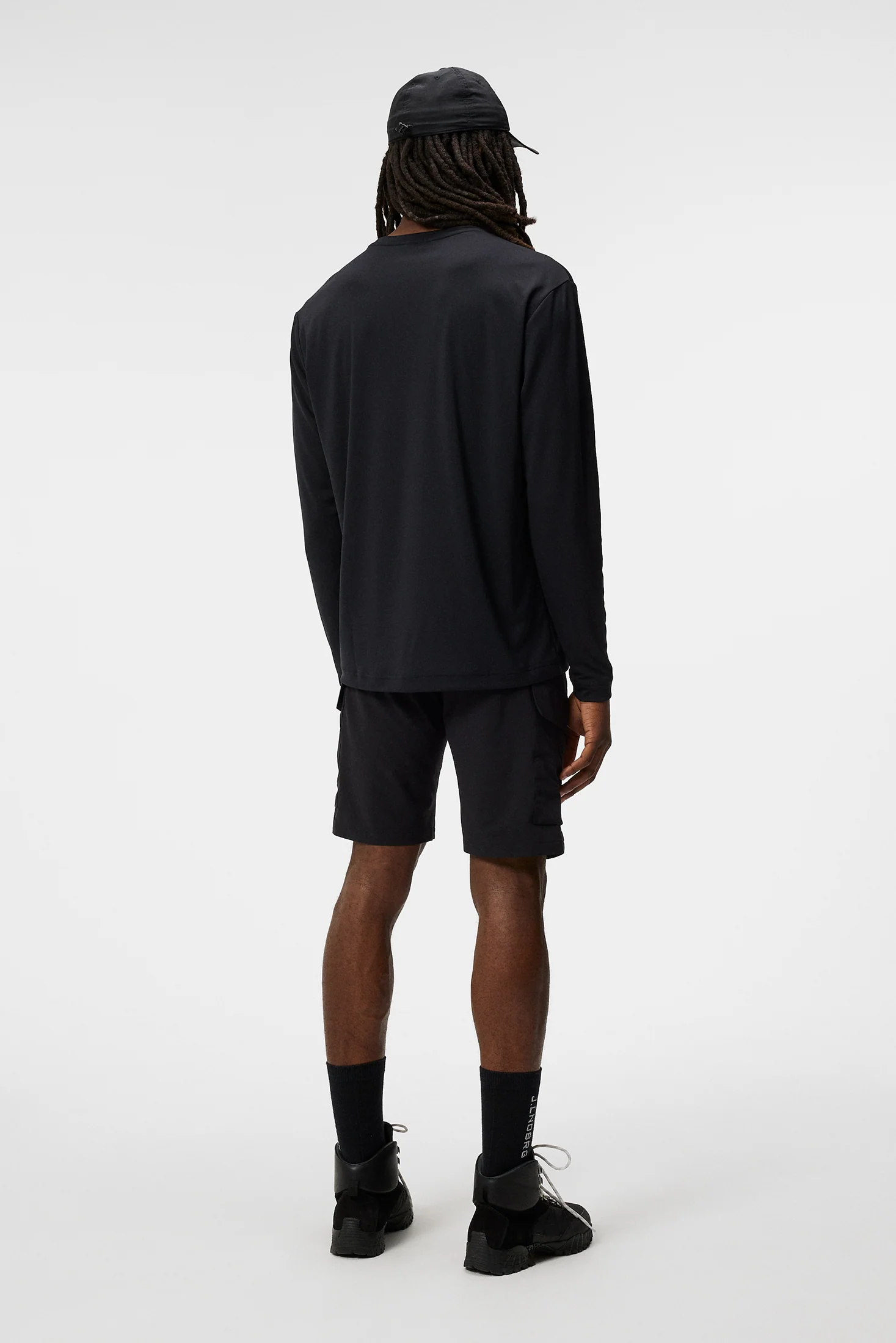 Ade T-shirt LS / Black - Image 3
