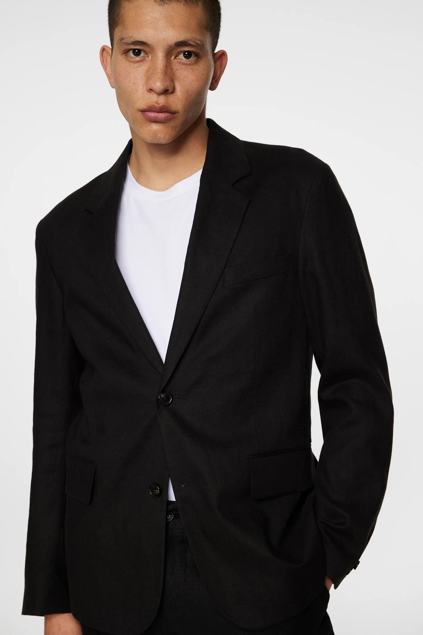 Alban U Super Linen Blazer / Black - Image 5