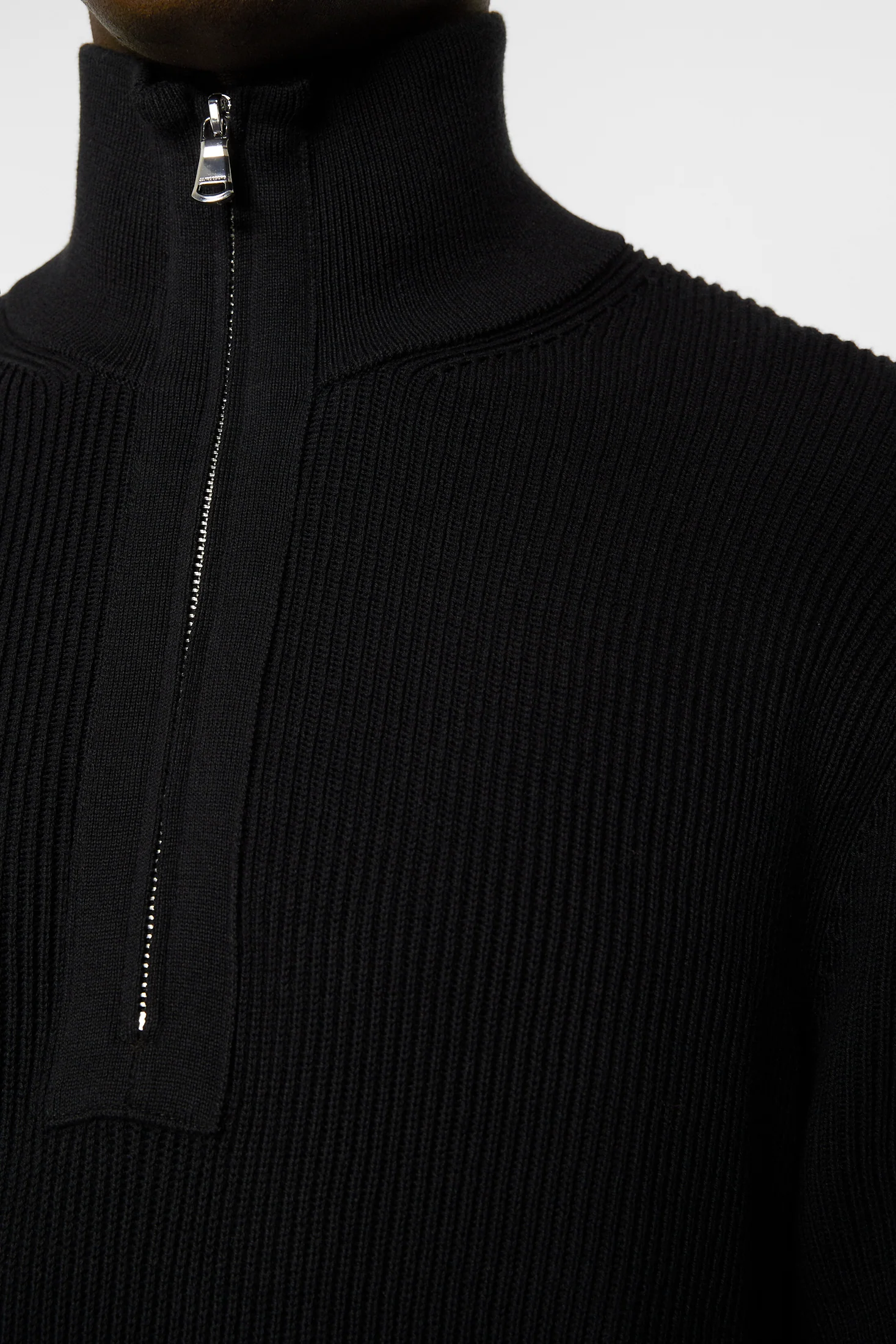 Alex Half Zip Knitted Sweater / Black - Image 6
