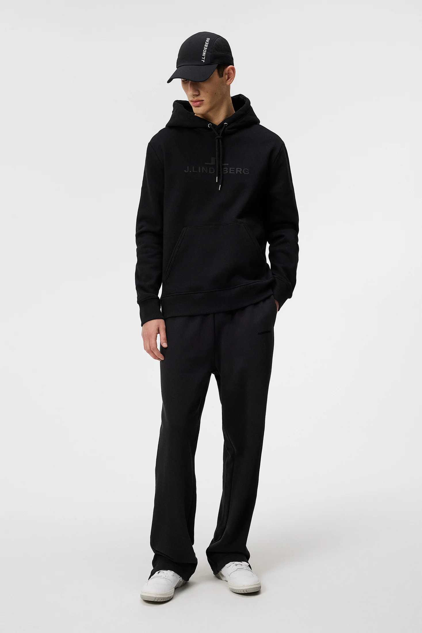 Alpha Hood / Black - Image 4