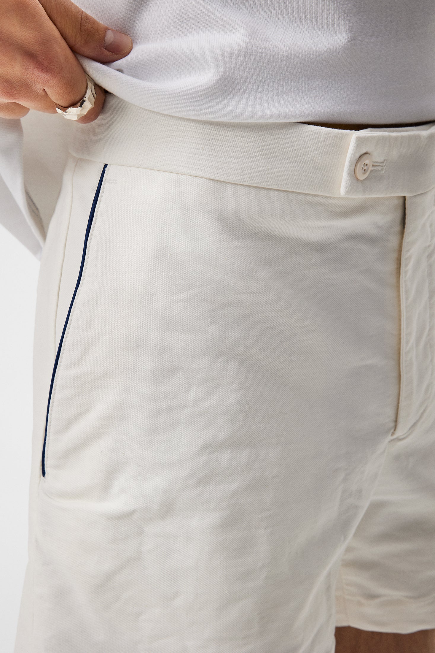 Andy Tennis Shorts / White - Image 6
