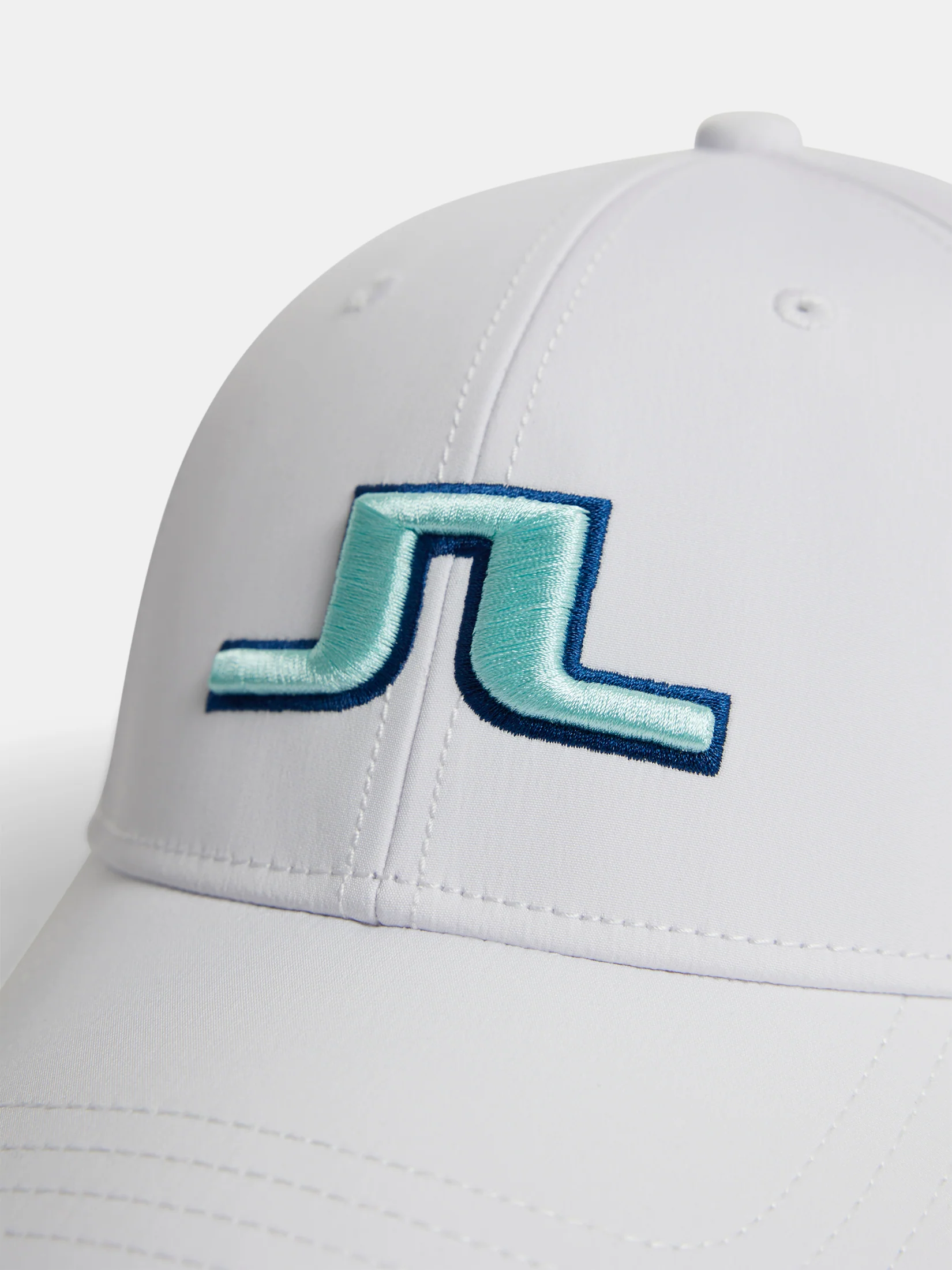 Angus Cap / White - Image 4