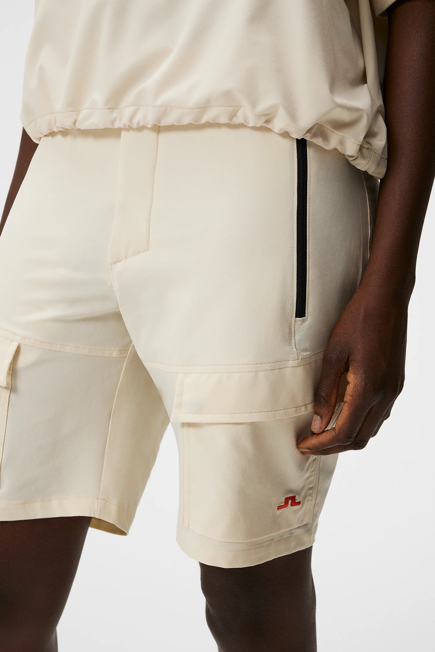 Anya Shorts / Almond Milk - Image 5