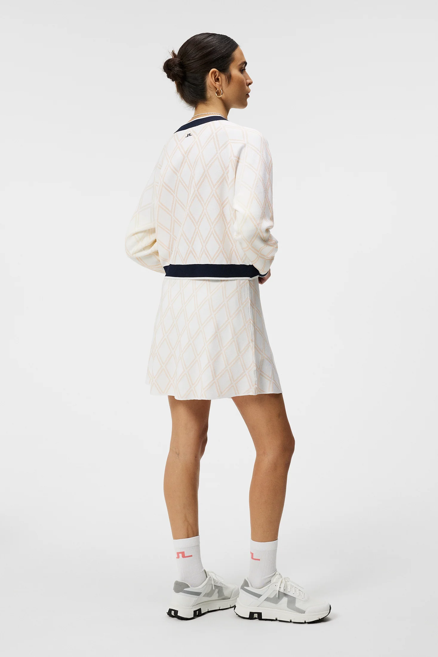 Aper Knitted Skirt / White - Image 4