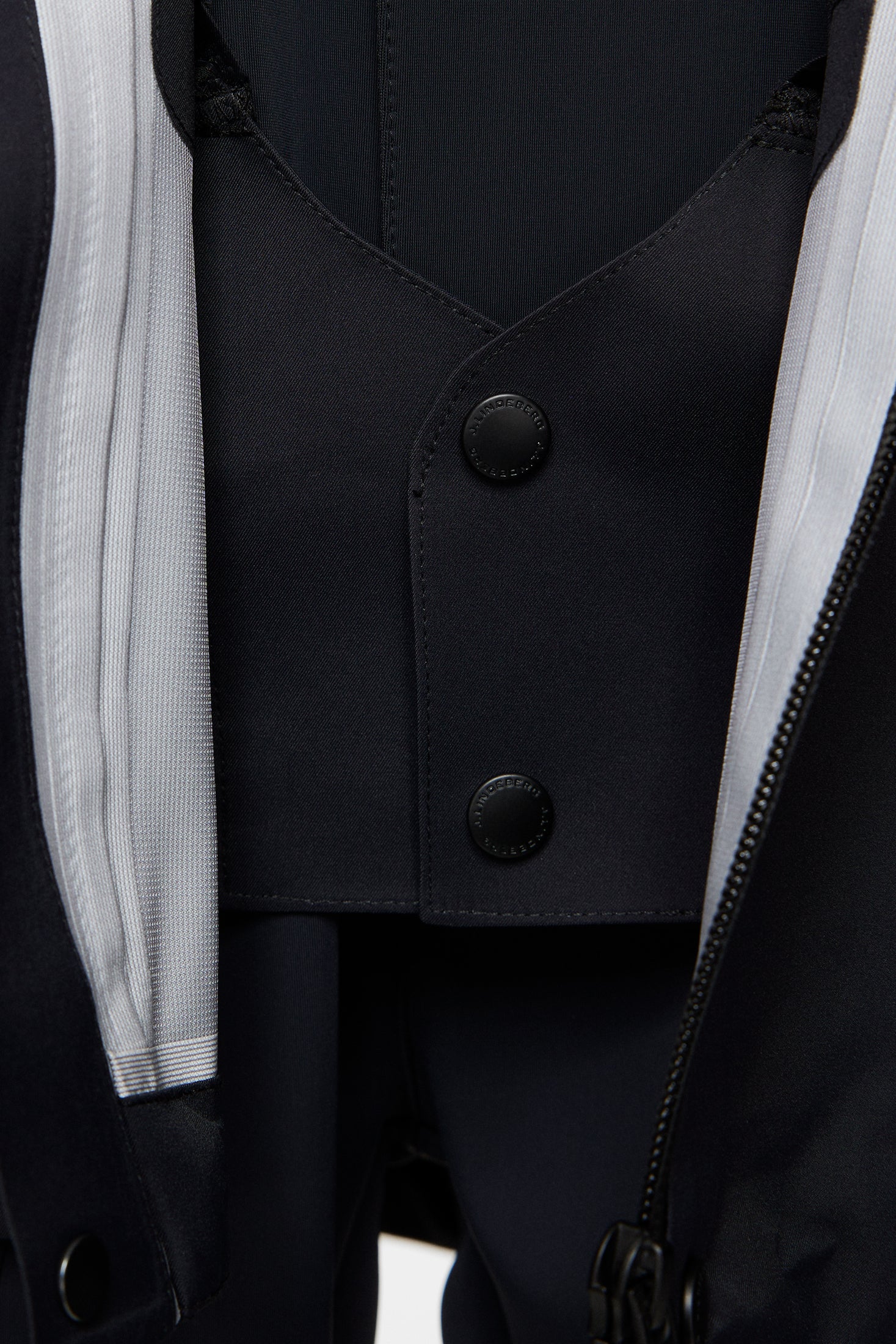 Ascend Shell Jacket / Black - Image 7