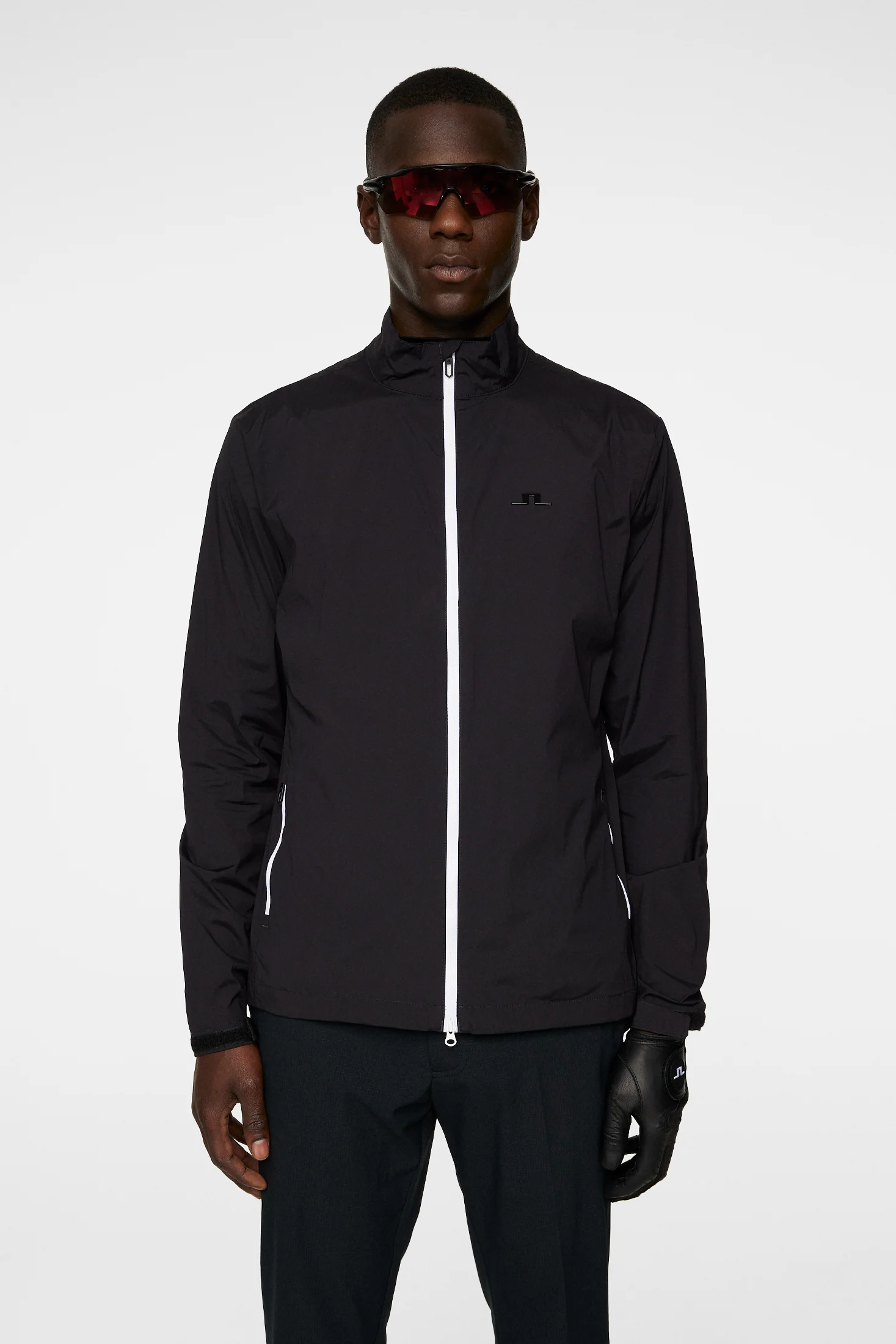 Ash Light Packable Jacket / Black - Image 2