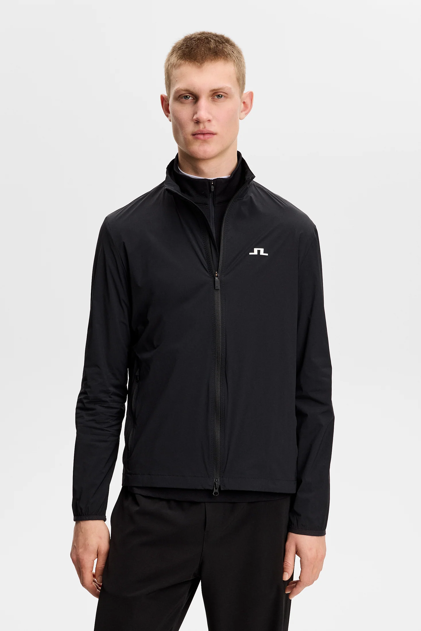 Ash Light Packable Jacket / Black - Image 2