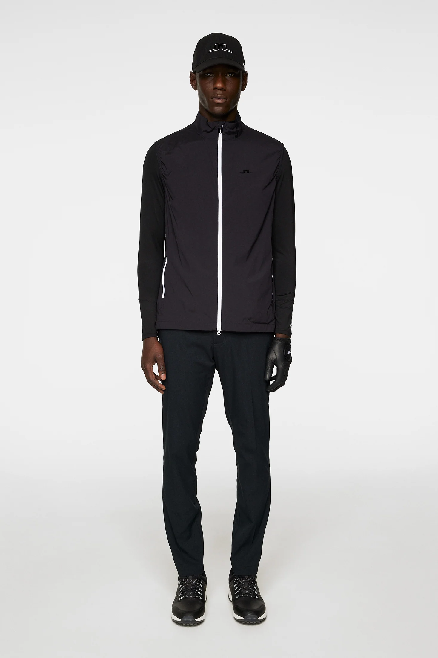 Ash Light Packable Vest / Black - Image 4
