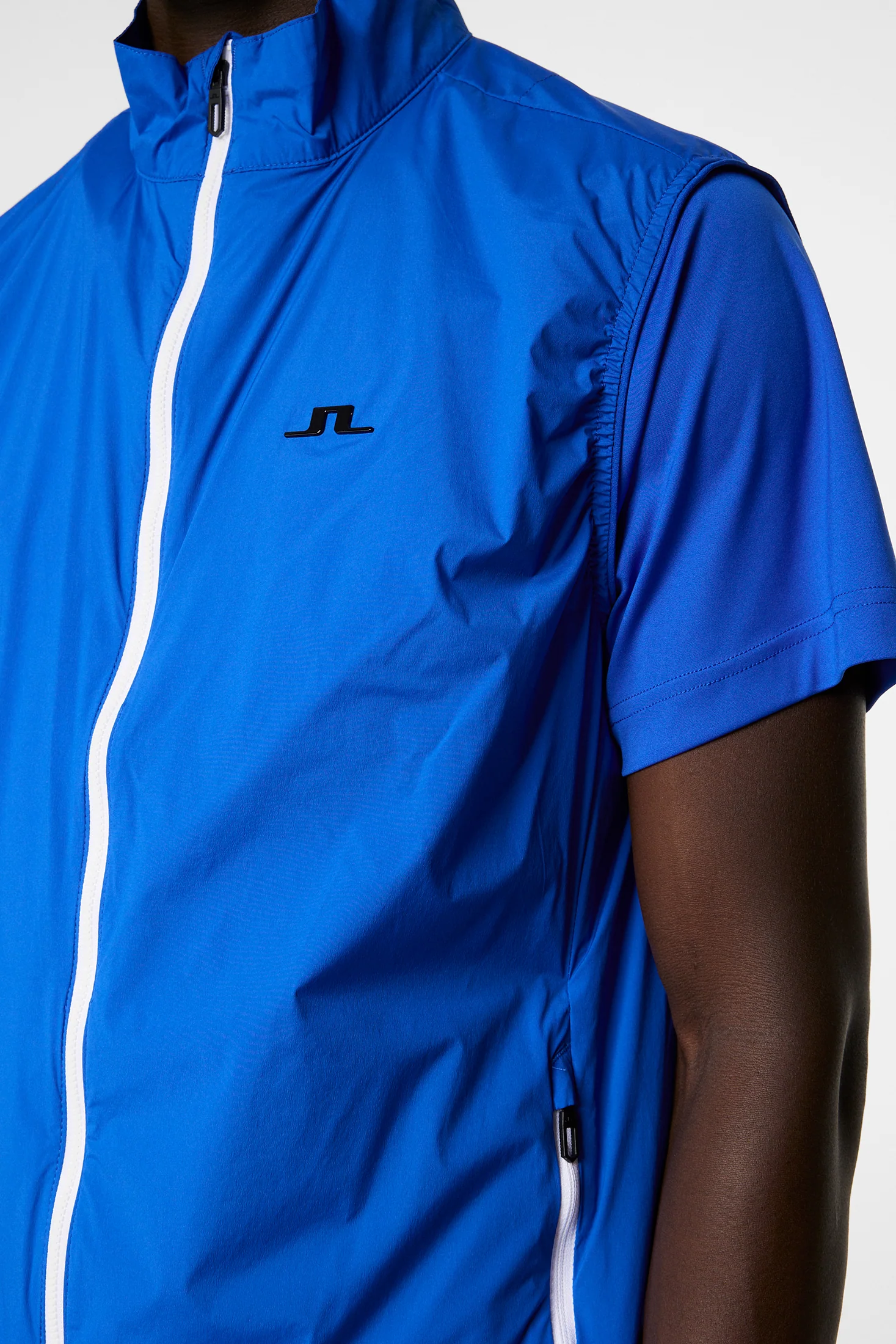 Ash Light Packable Vest / Club Blue - Image 6