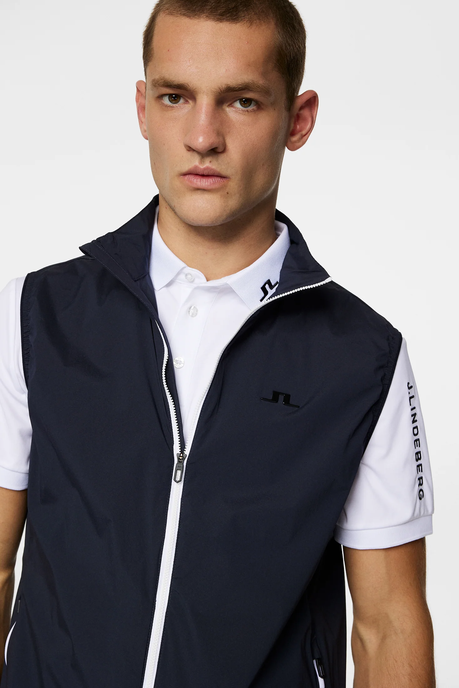 Ash Light Packable Vest / JL Navy - Image 5