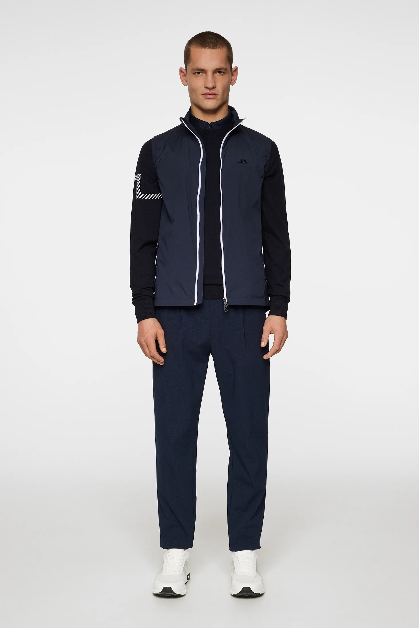 Ash Light Packable Vest / JL Navy - Image 5