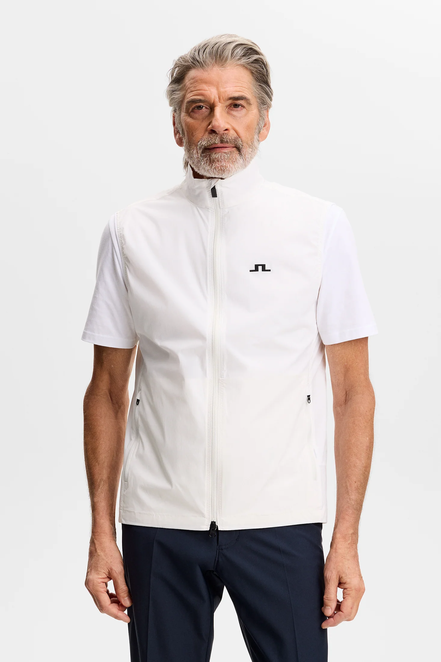 Ash Light Packable Vest / White - Image 2