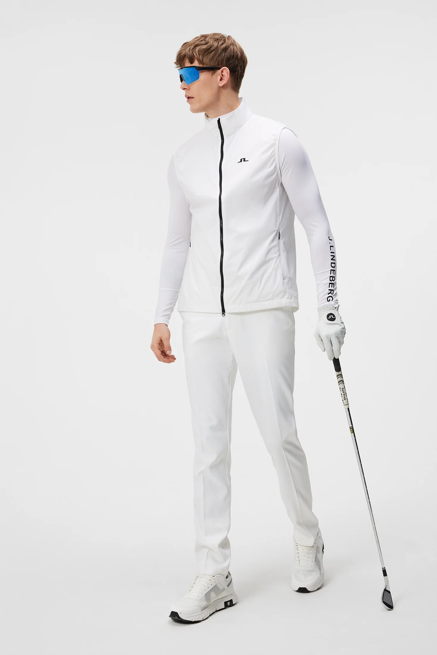 Ash Light Packable Vest / White - Image 4