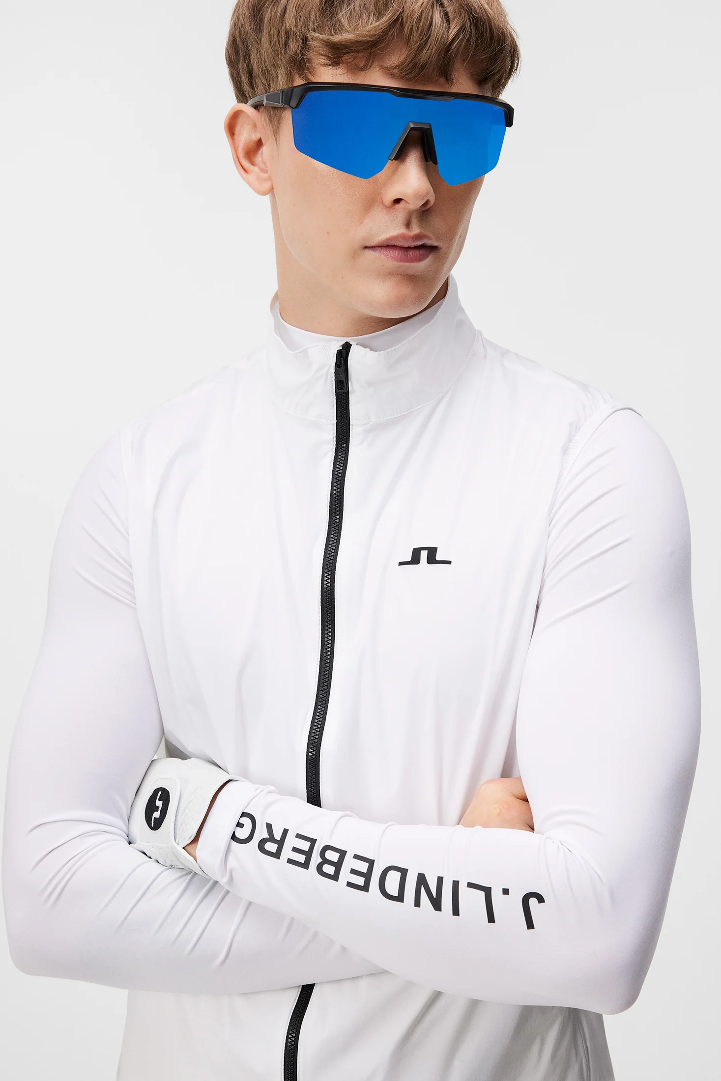 Ash Light Packable Vest / White - Image 5