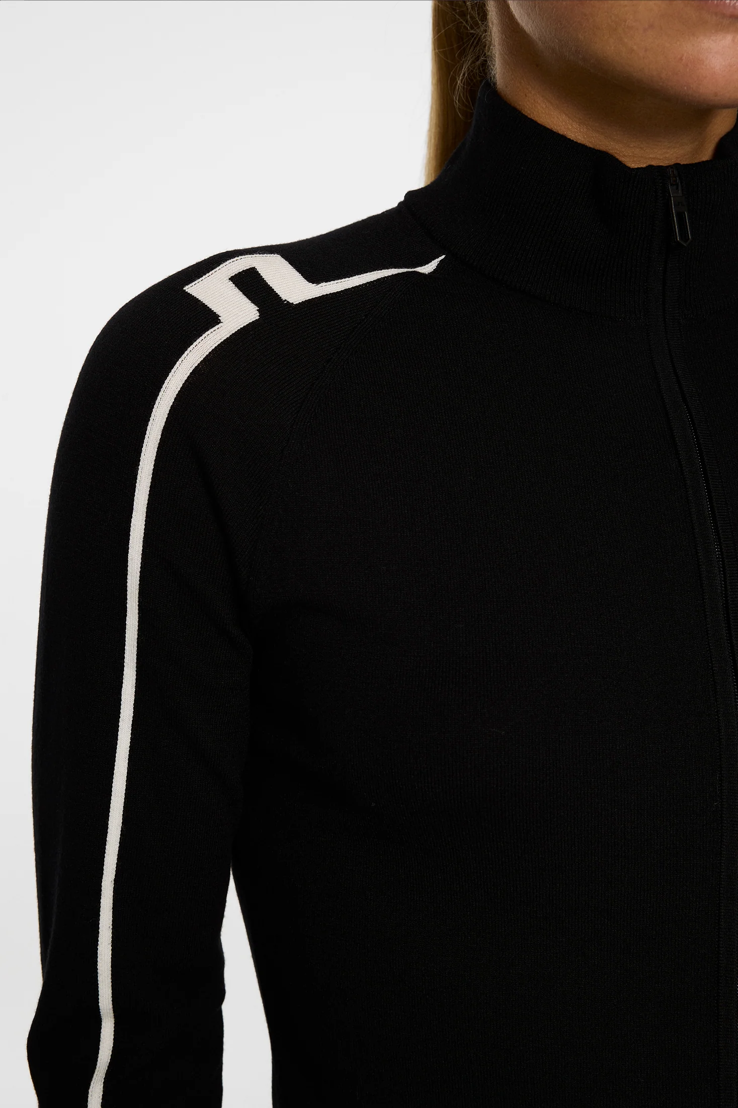 Aubree Knitted Zip Sweater / Black - Image 6