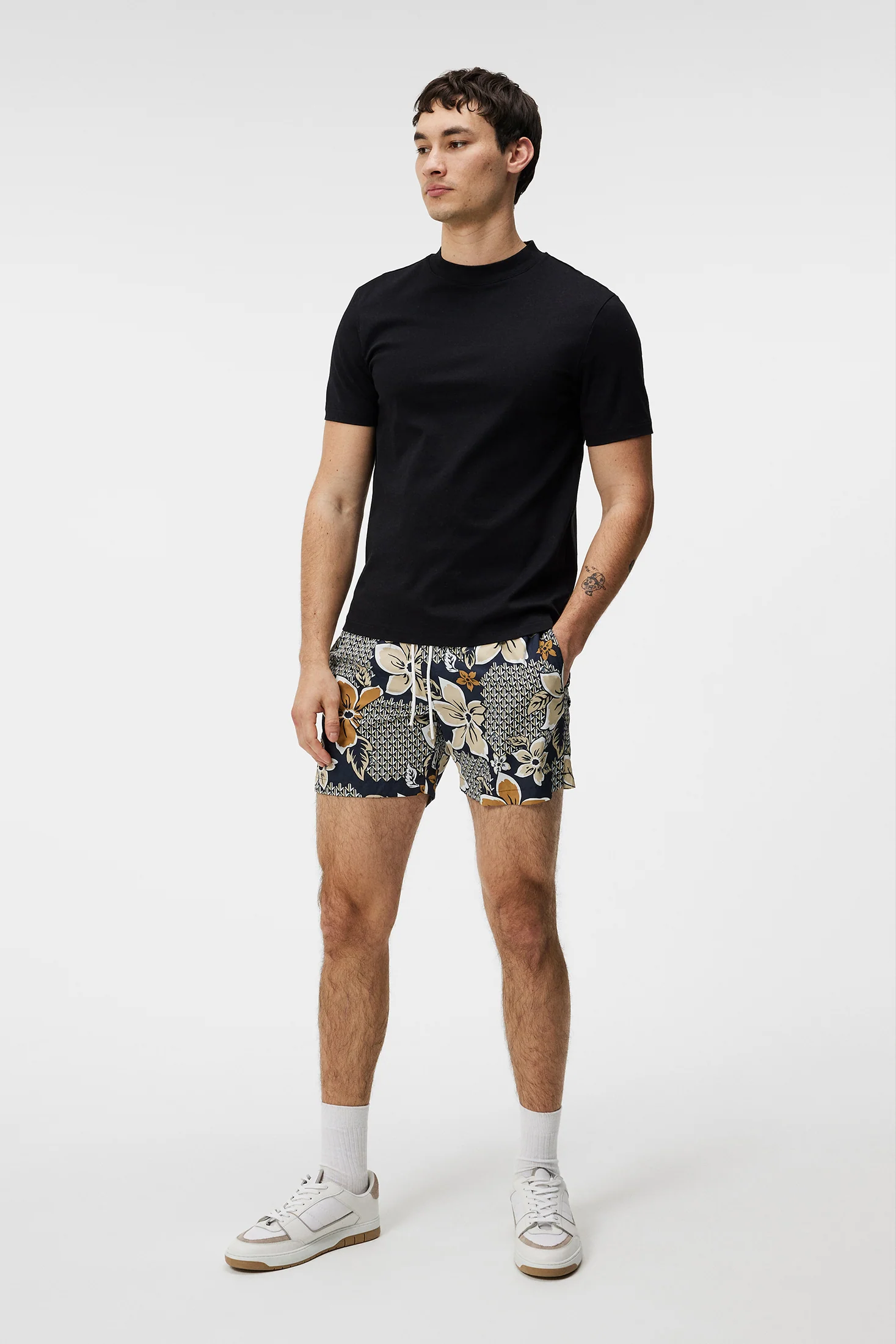 Banks Floral Swim Trunks / Island Floral Mix Safari - Image 4