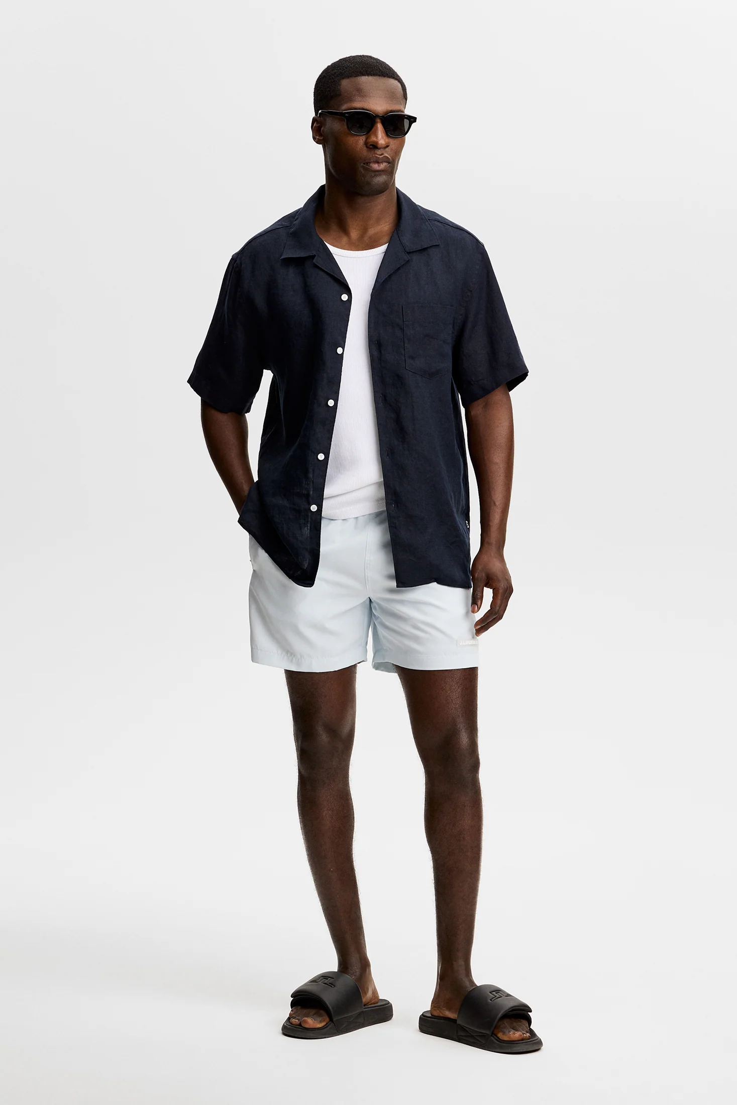 Banks Solid Swim shorts / Skywriting - Image 4