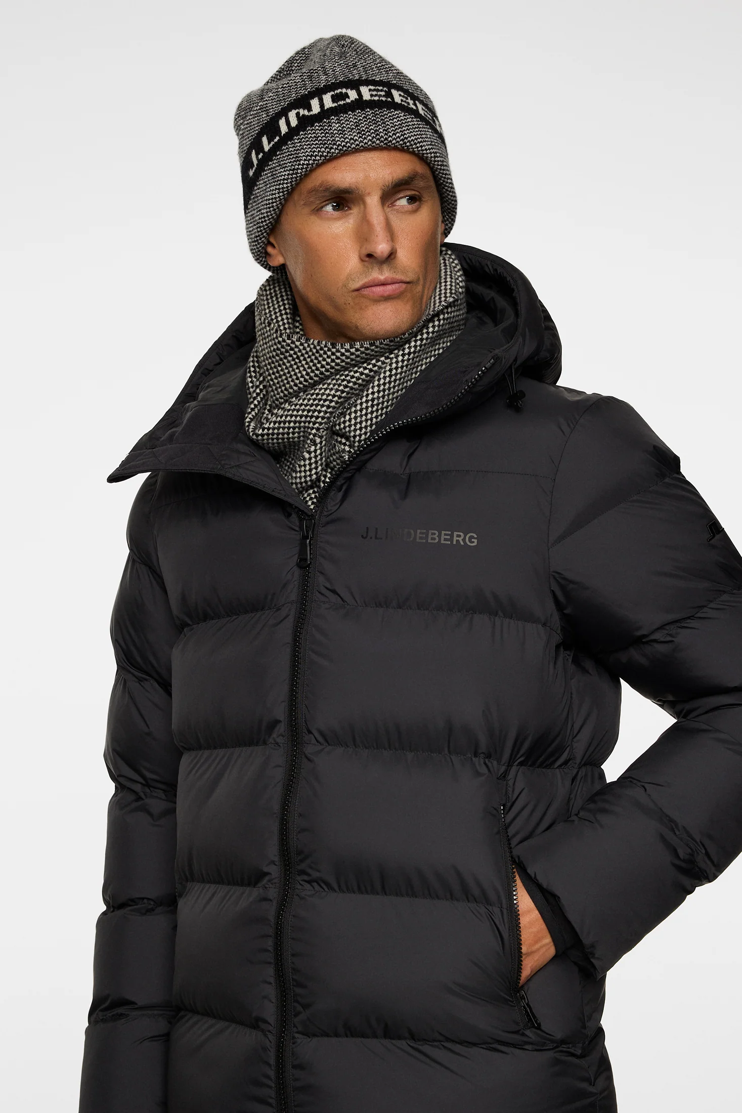 Barek Padded Jacket / Black - Image 5