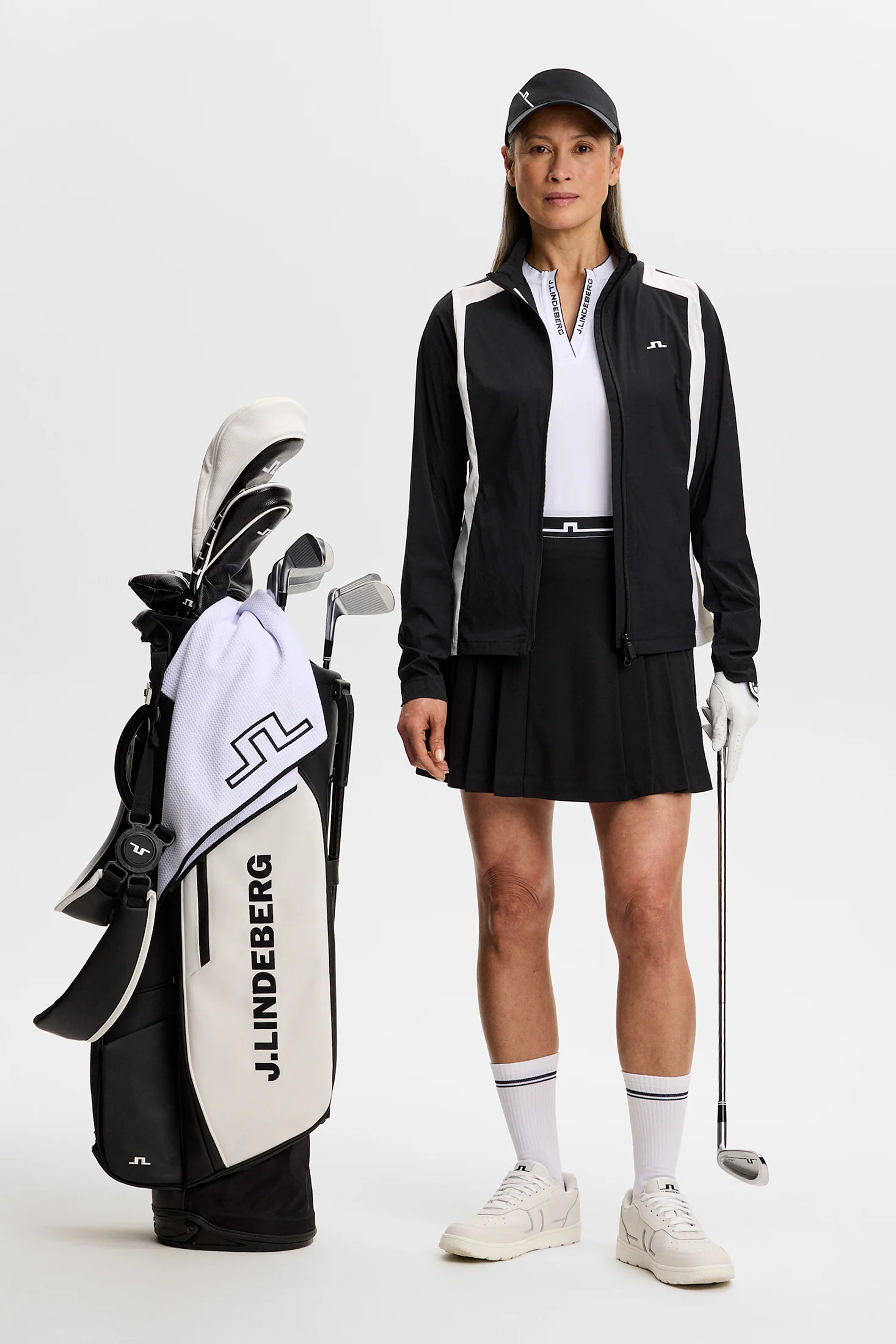 Brooks Zip Packable Jacket / Black - Image 4