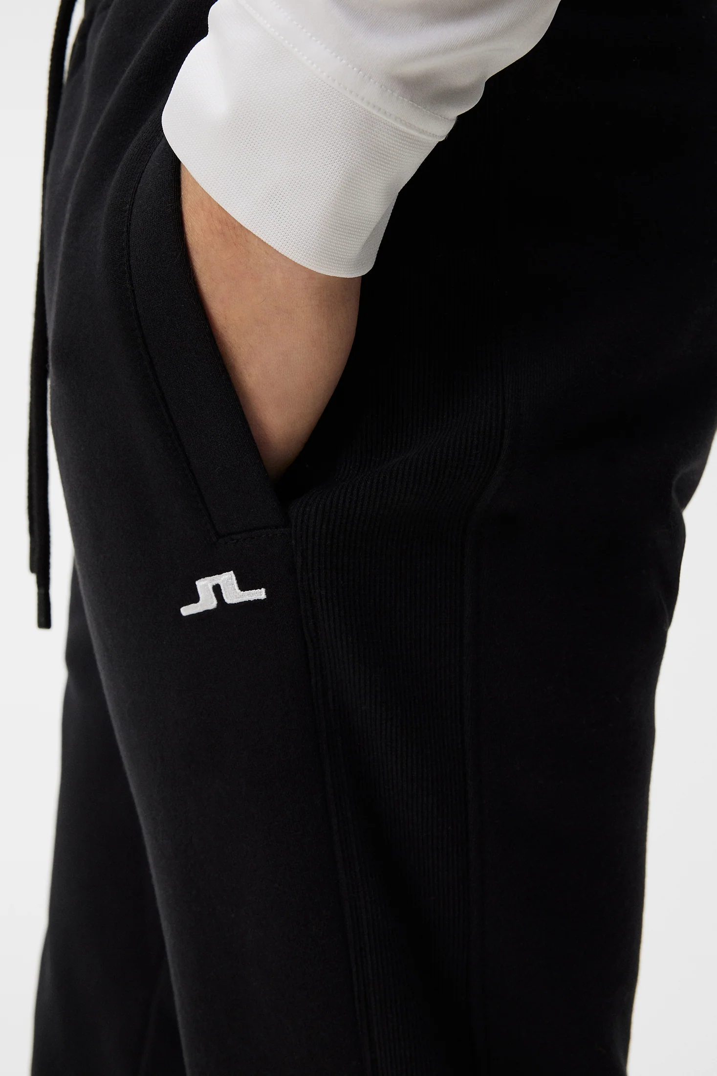 Cal Sweat Pant / Black - Image 5