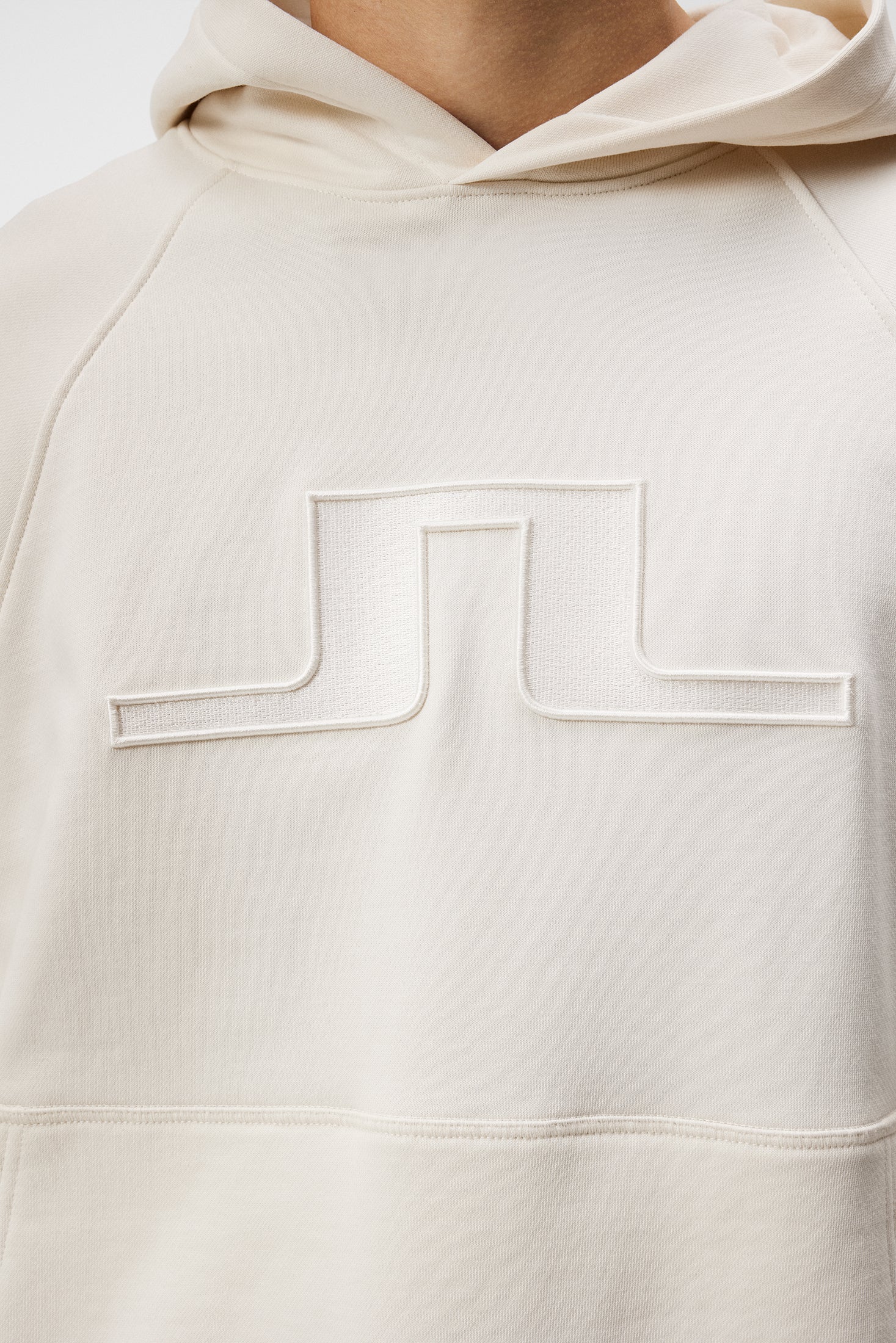 Callan Bridge Hoodie / Cloud White - Image 6
