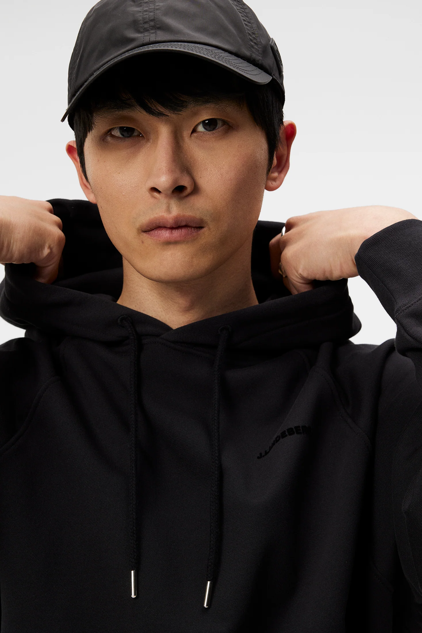 Callan Hoodie / Black - Image 5