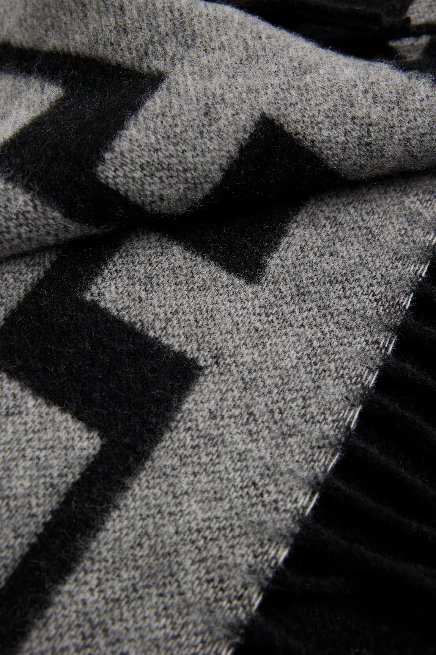 Champ Double Sided  Scarf / Black - Image 3
