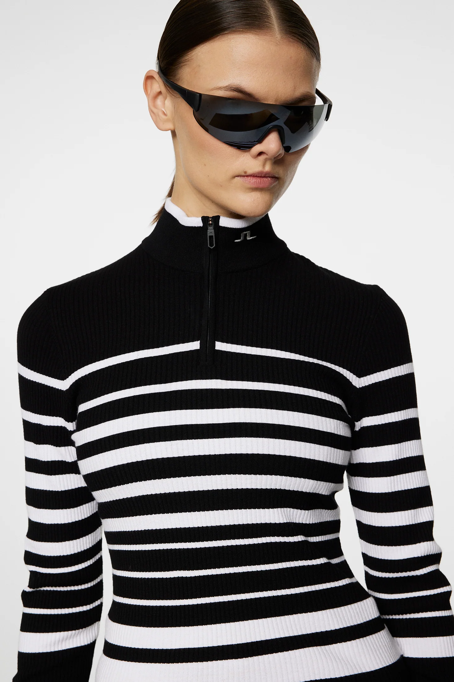 Cheryl Knitted Zip Sweater / Black - Image 5