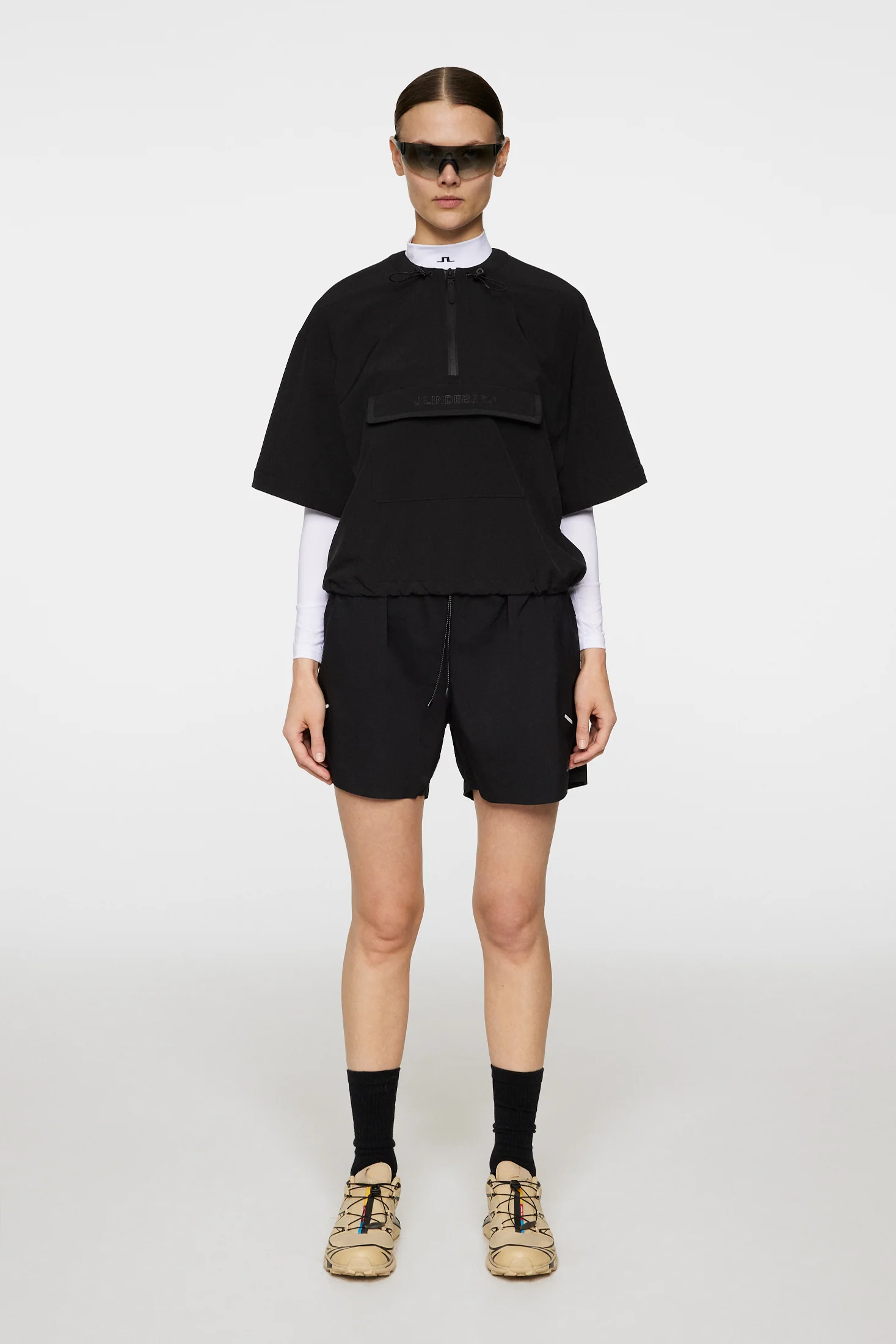 Chrisann Short Sleeve Pullover / Black - Image 5
