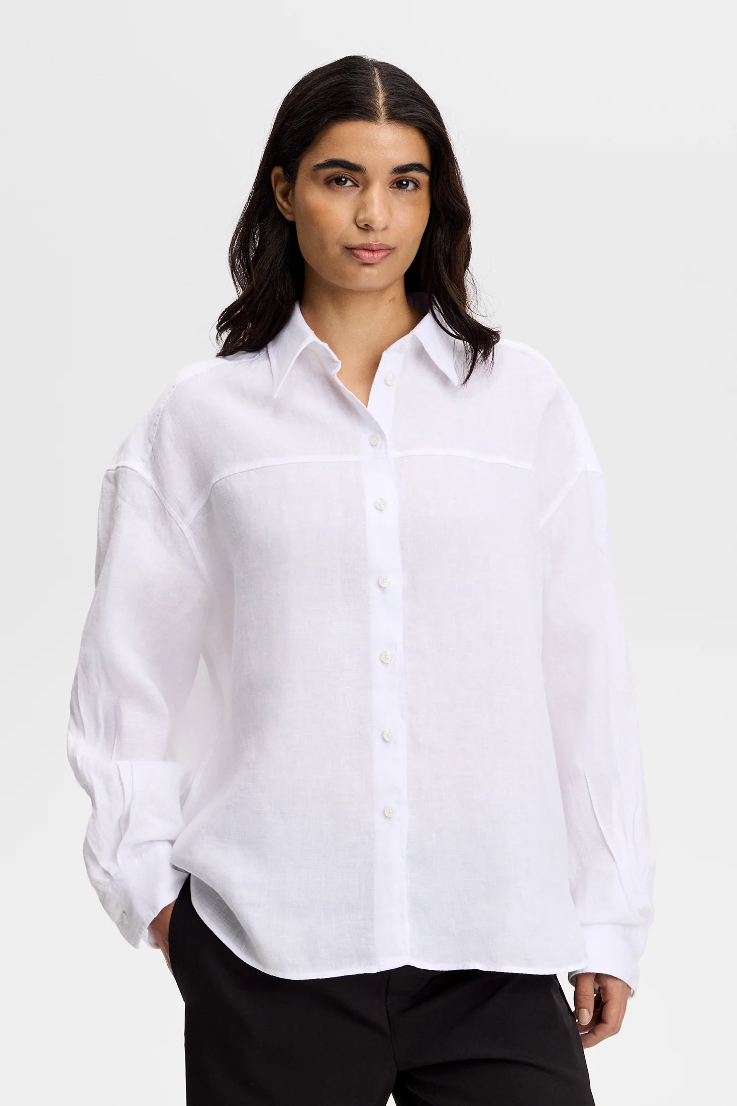 Clairo Clean Linen Shirt / White - Image 2
