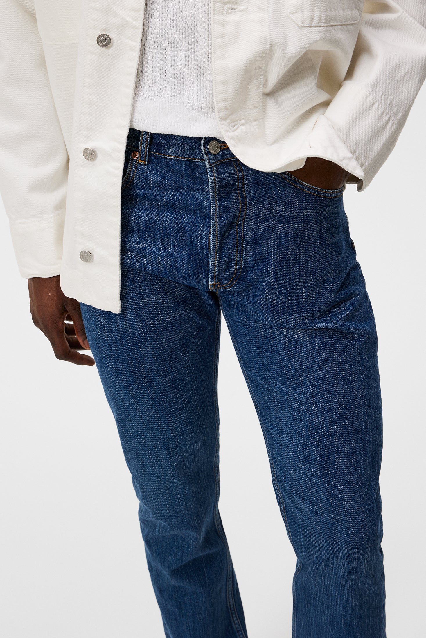 Cody Slub Regular Jeans / Mid Blue - Image 5