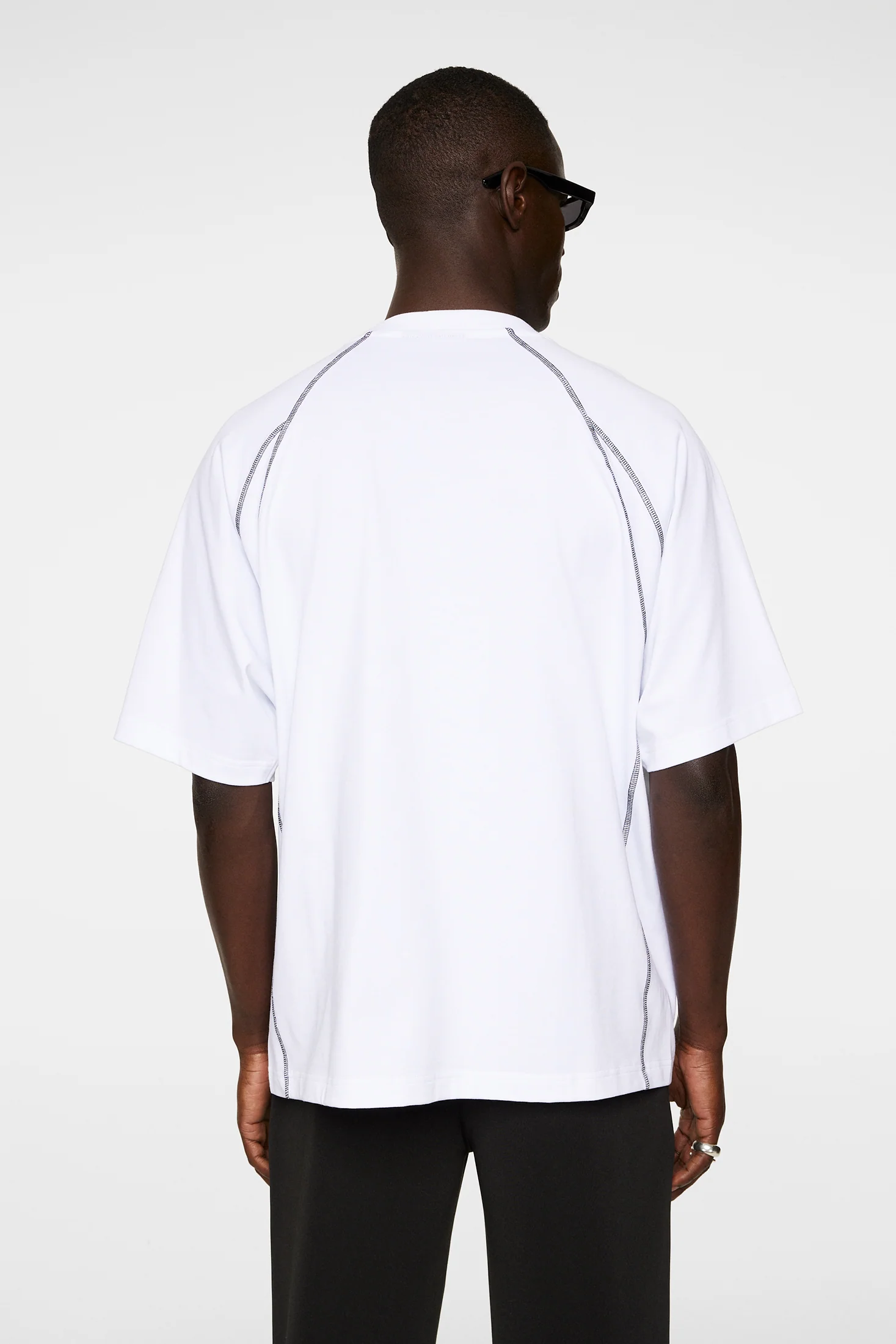 Corado Contrast Seam T-Shirt / White - Image 3