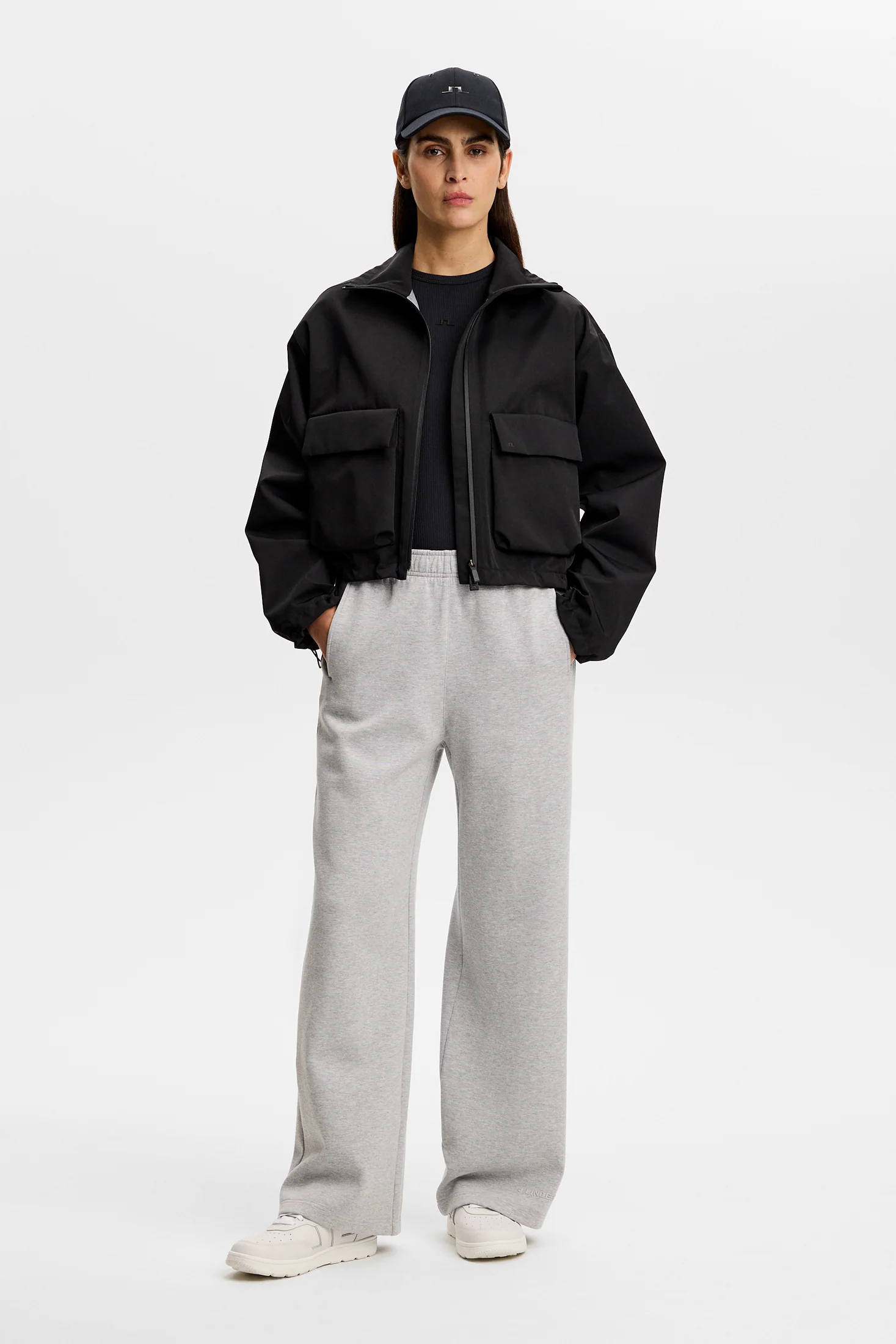 Cove Sweatpants / Light Grey Melange - Image 4