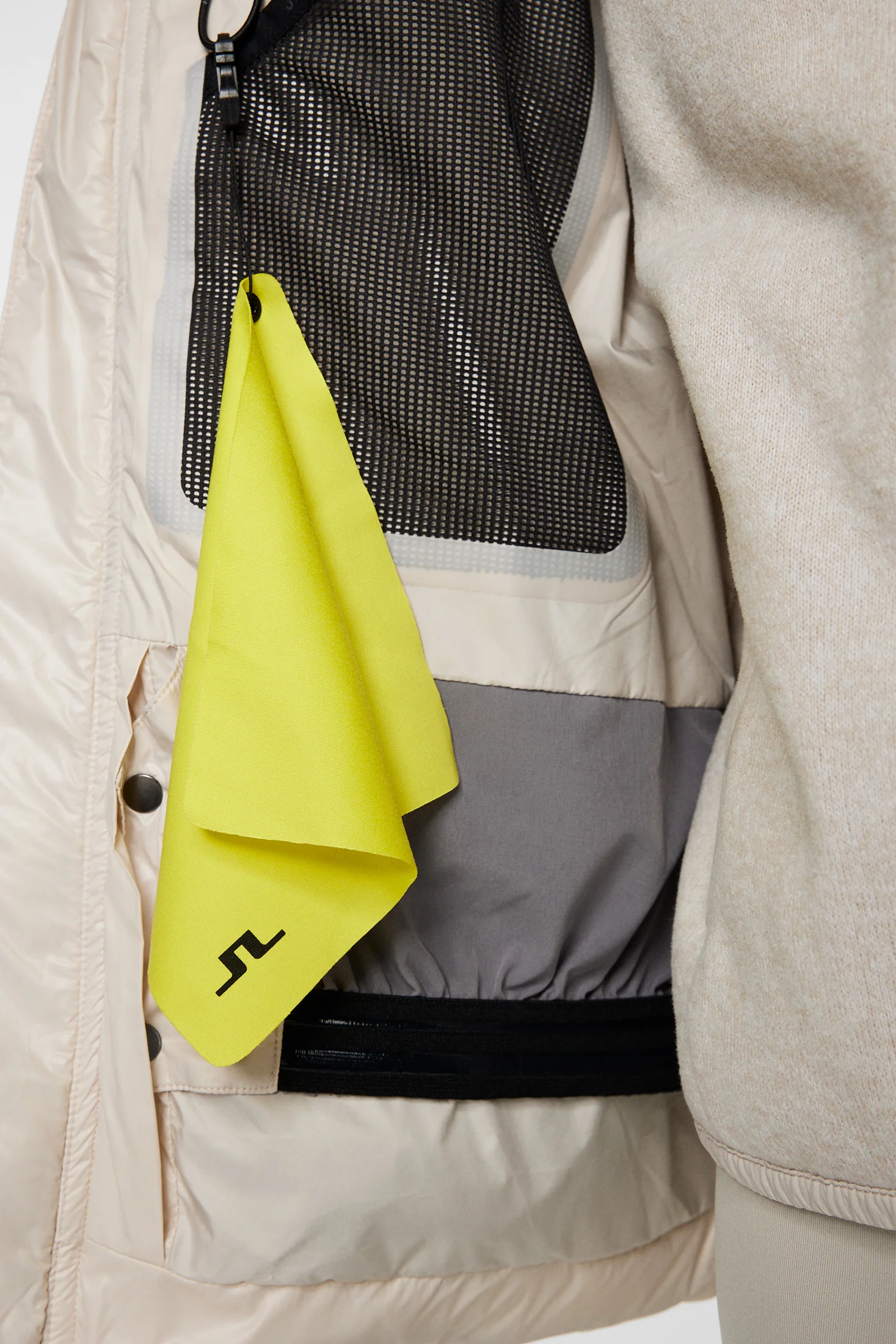 Creekside Down Jacket / Moonbeam - Image 7