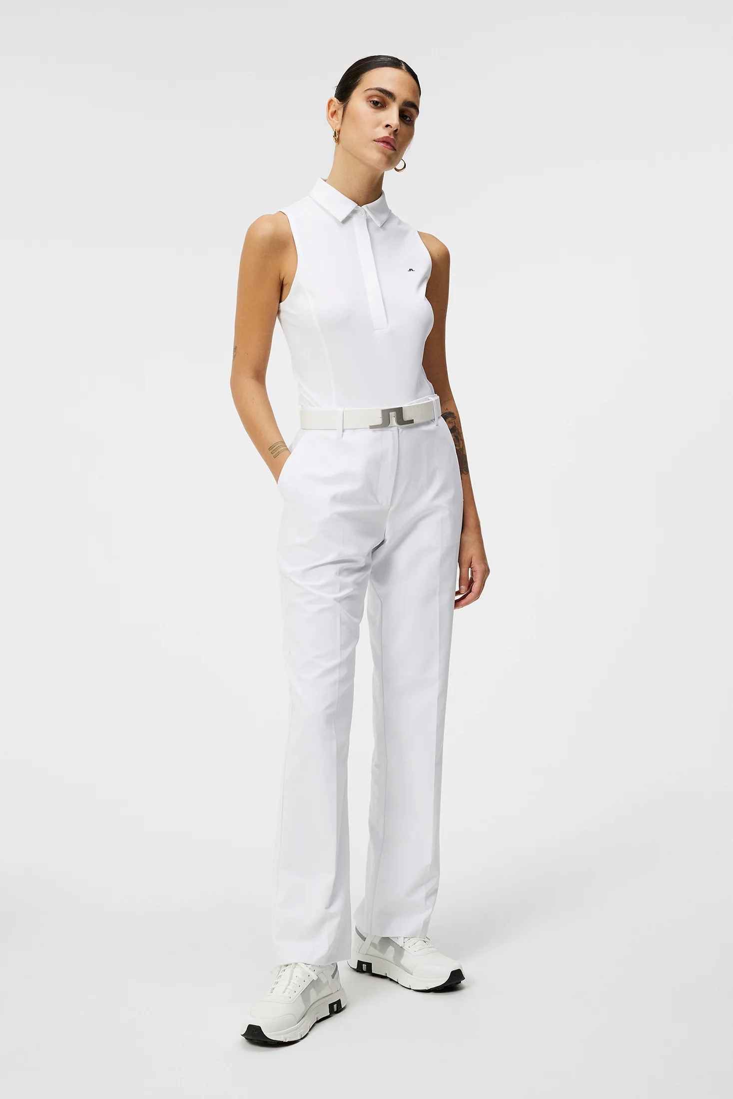 Dena Sleeveless Top / White - Image 4