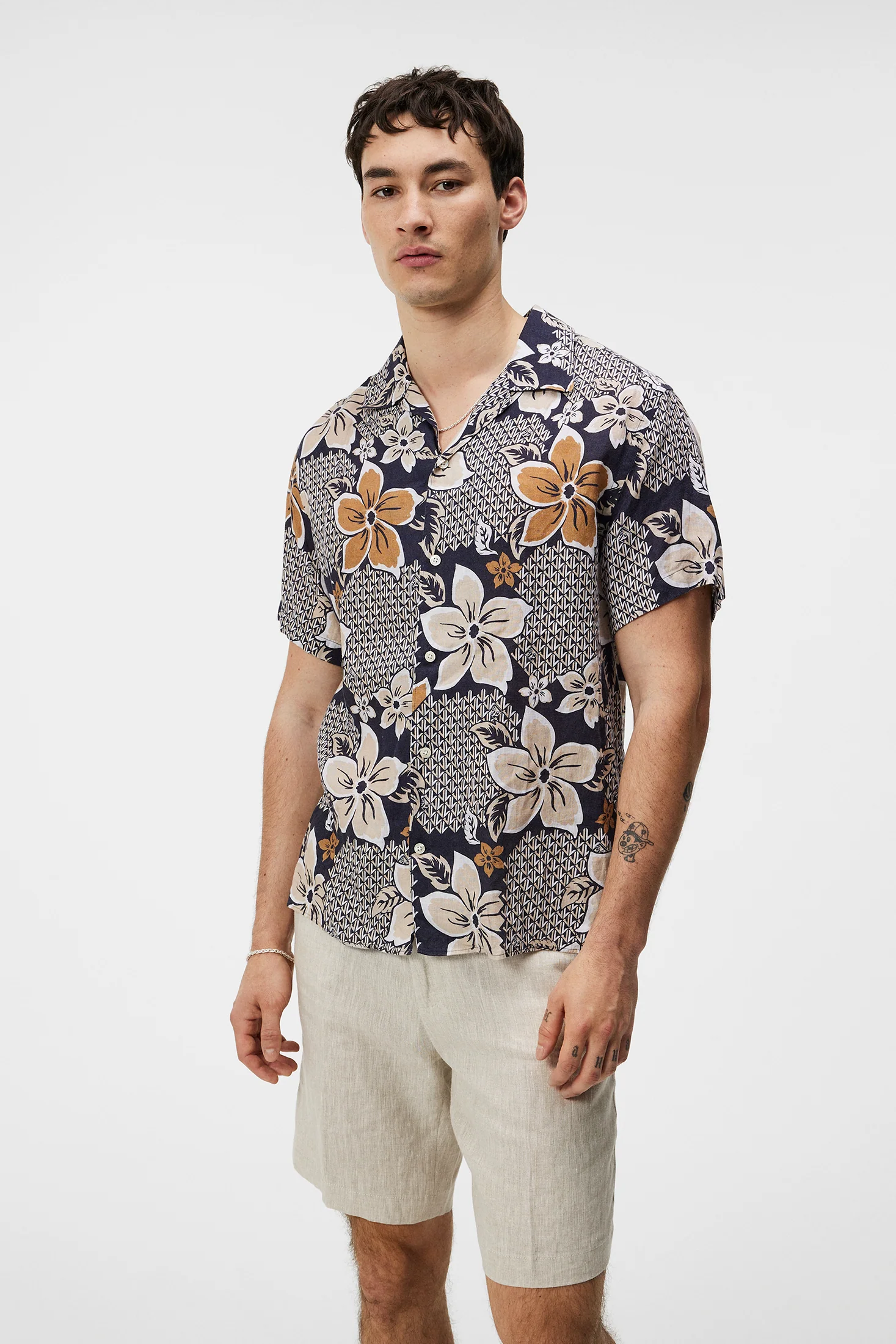 Elio Linen Island Floral Shirt / Island Floral Mix Safari - Image 2