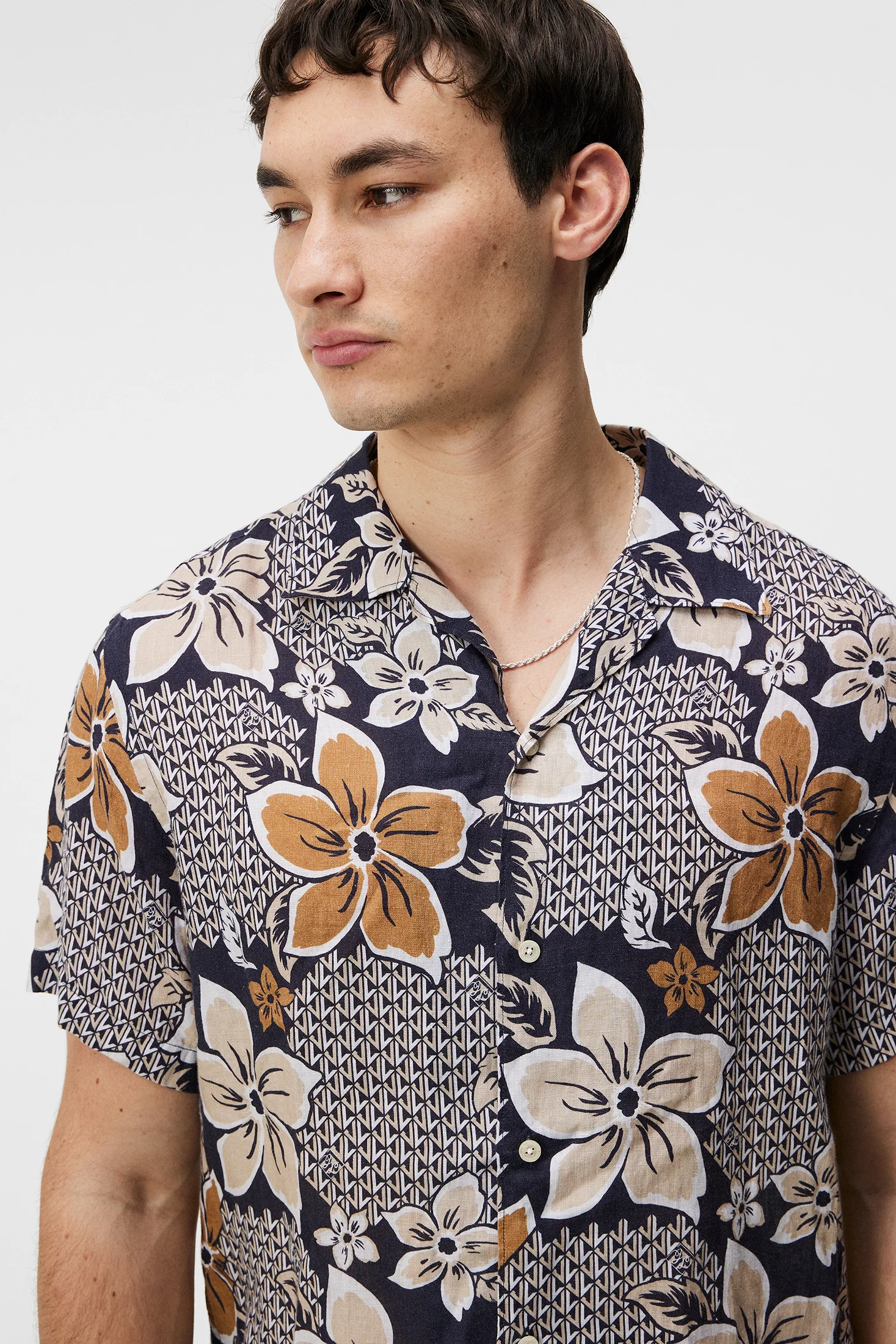 Elio Linen Island Floral Shirt / Island Floral Mix Safari - Image 5
