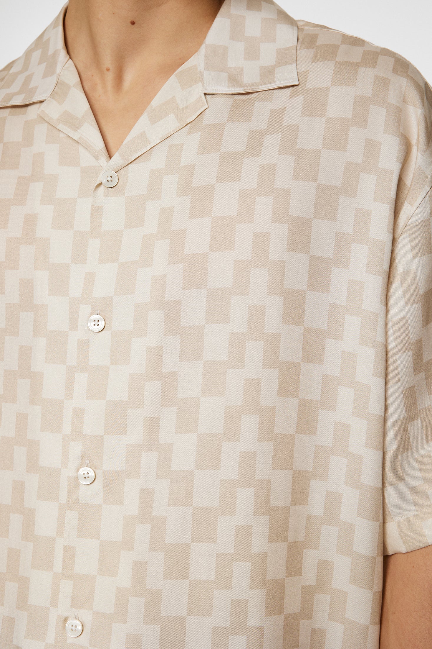 Ellis Stack Bridge Print Shirt / Moonbeam - Image 6