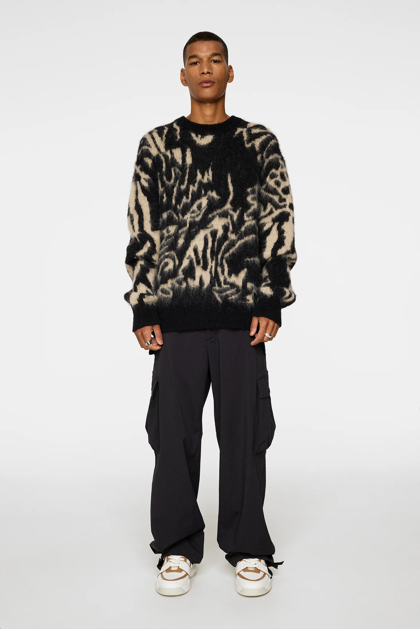 Falkor Jacquard Knit Sweater / Black - Image 6