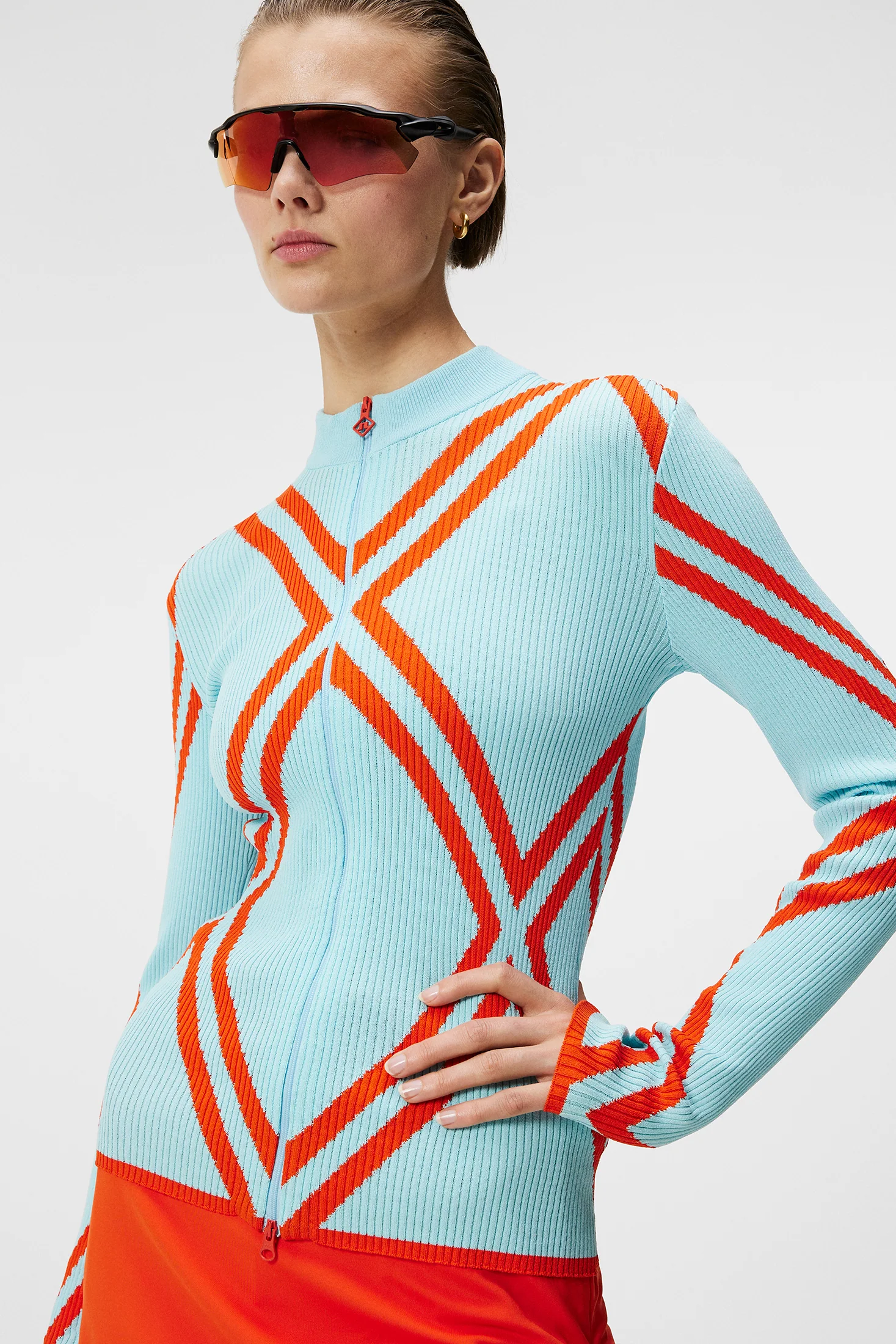 Flora Knitted Sweater / Atomizer - Image 5